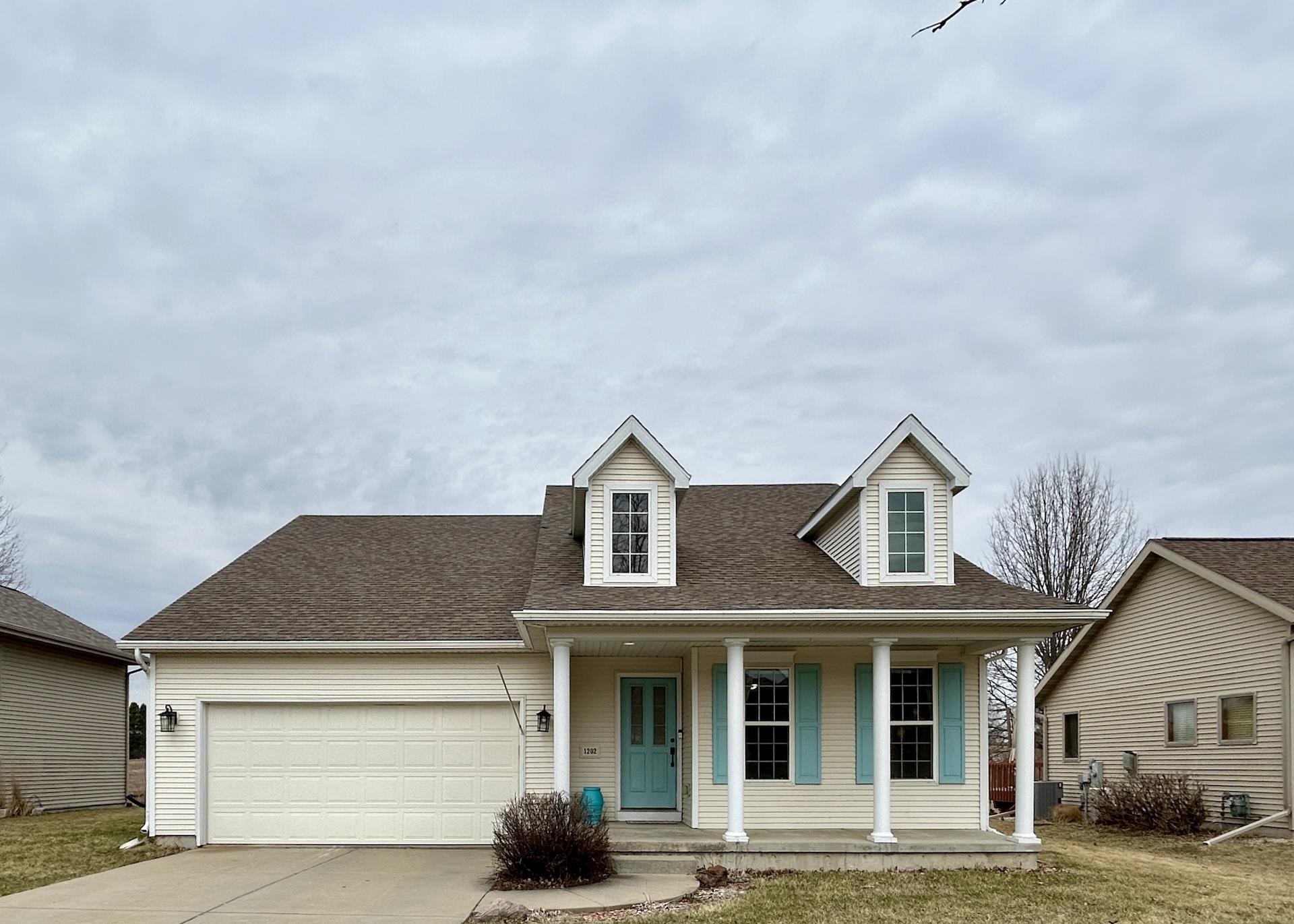1202 Feather Edge Drive