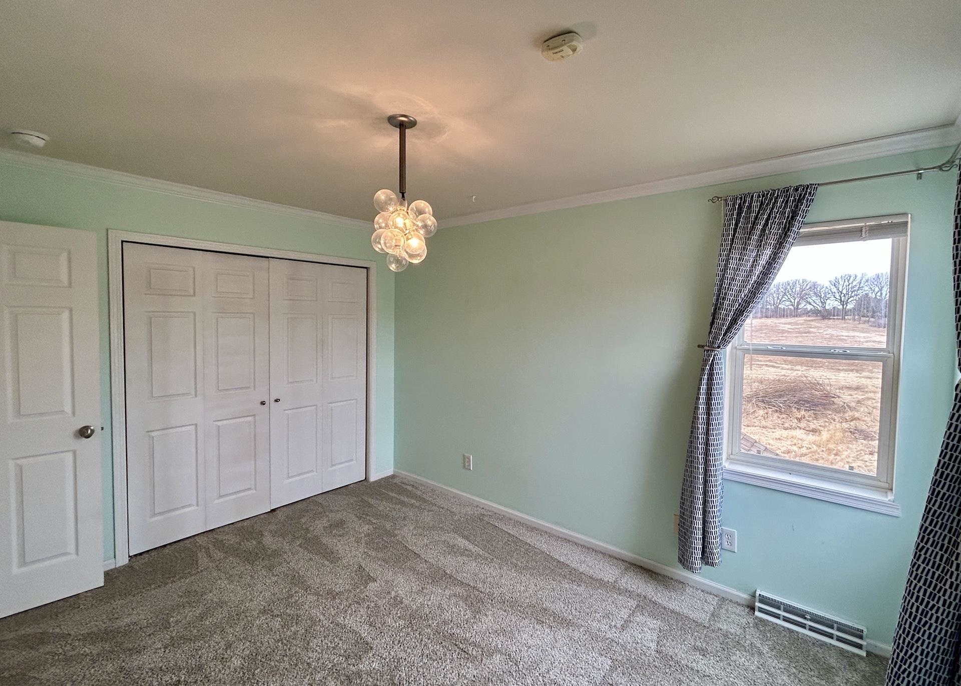 1202 Feather Edge Drive