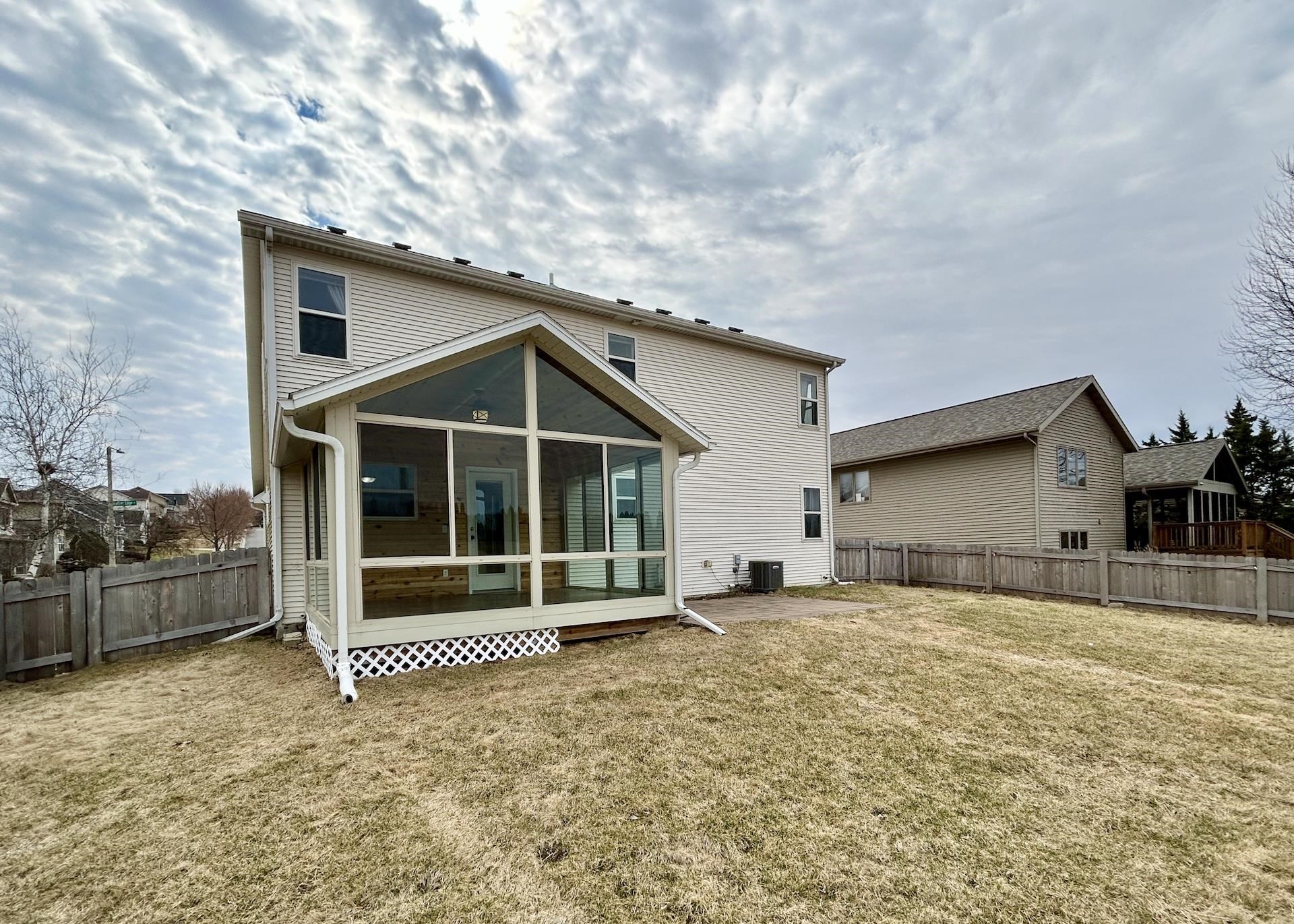 1202 Feather Edge Drive