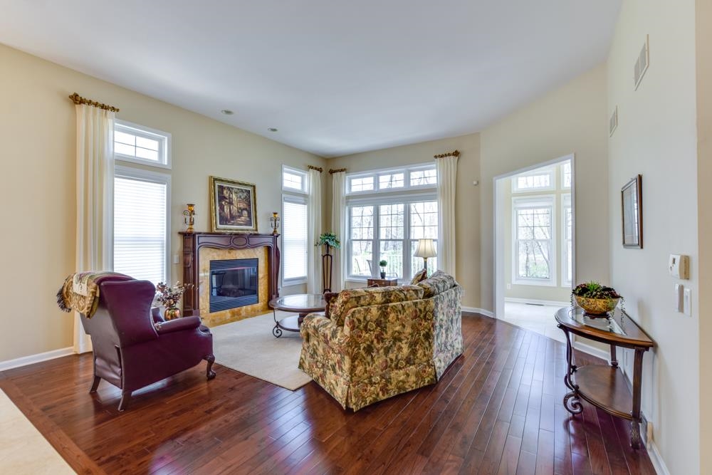 1623 Pond View Court