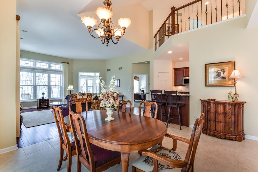 1623 Pond View Court
