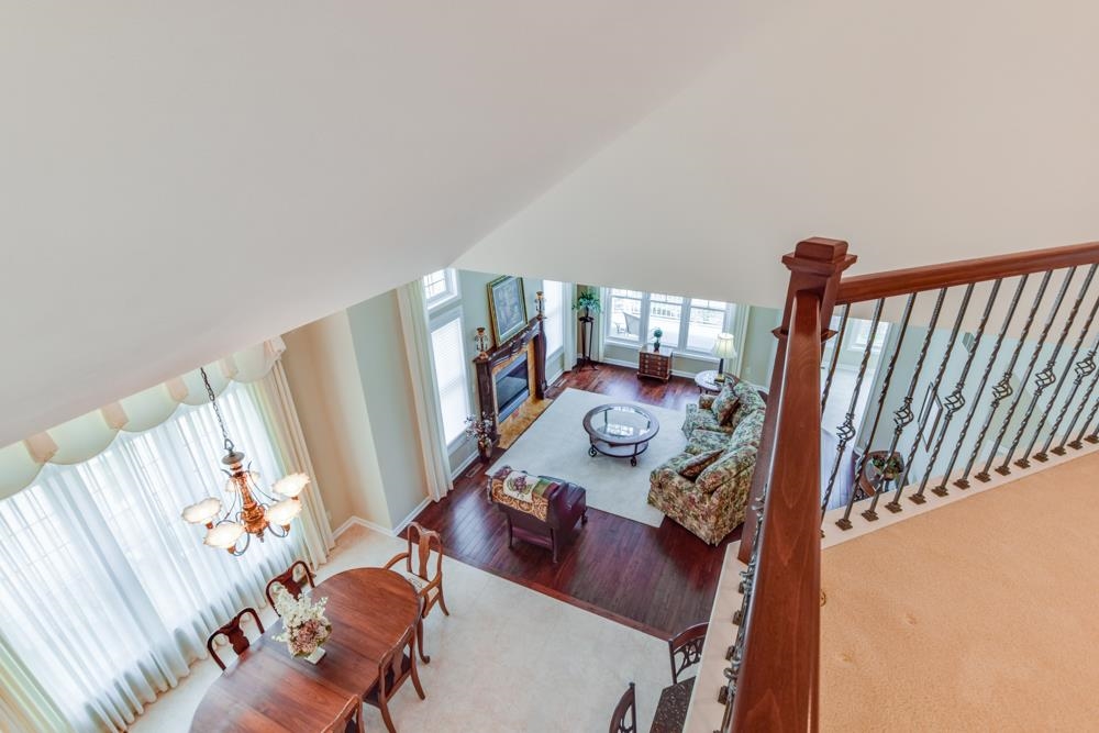 1623 Pond View Court