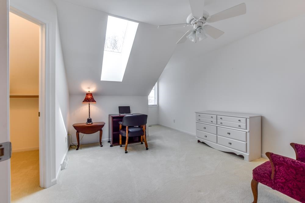 1623 Pond View Court
