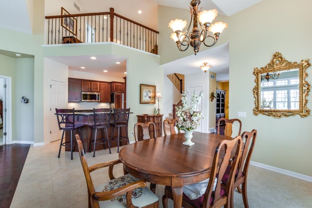1623 Pond View Court