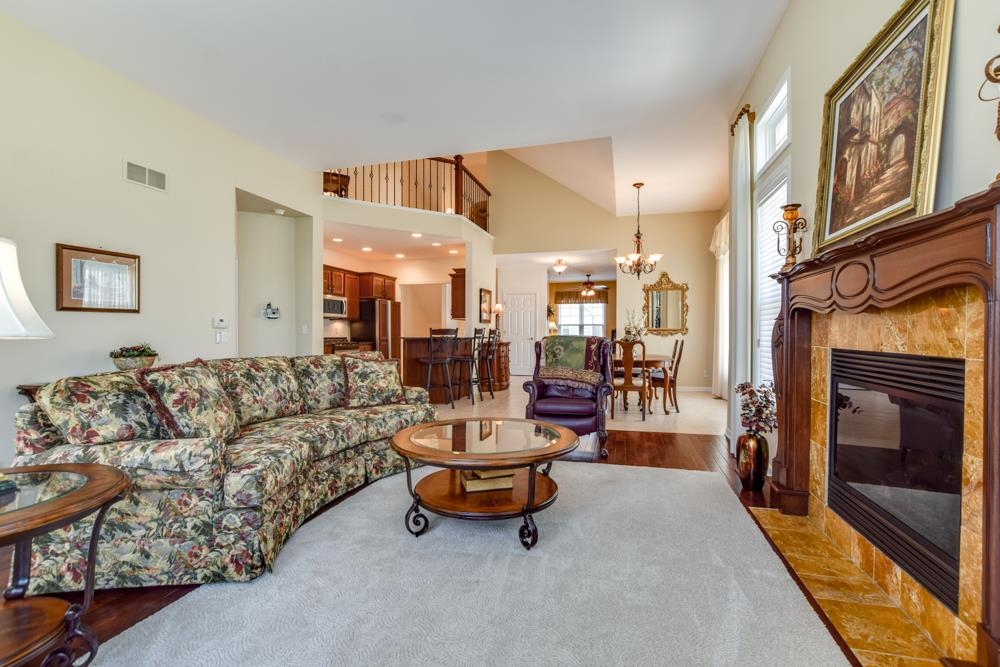 1623 Pond View Court