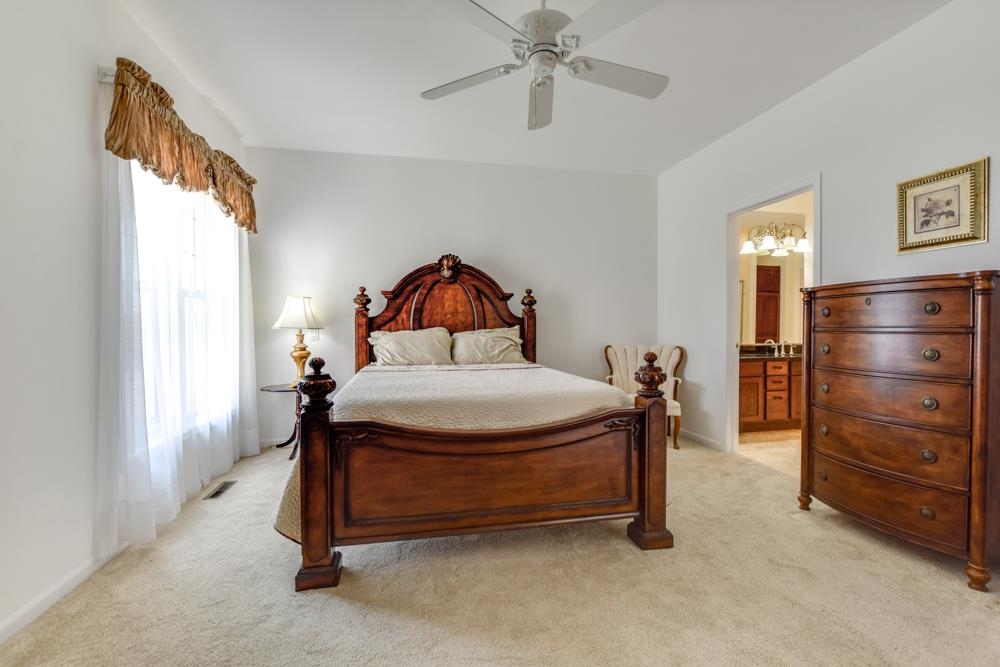 1623 Pond View Court