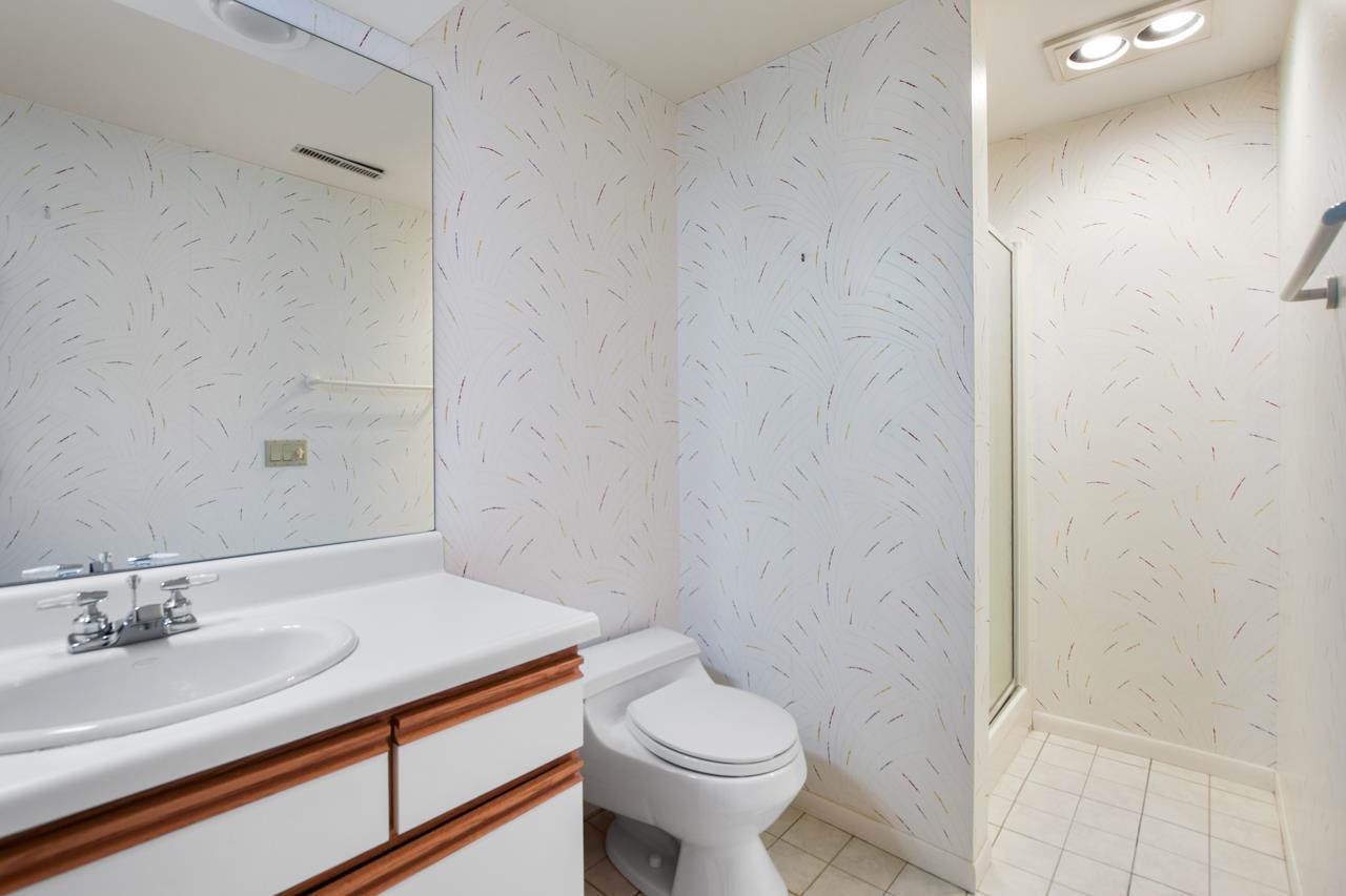 3418 Valley Creek Circle