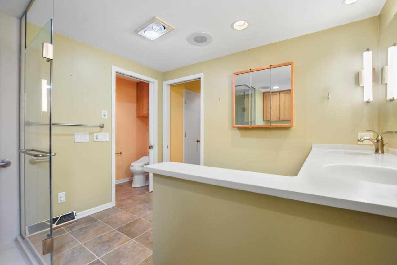 3418 Valley Creek Circle