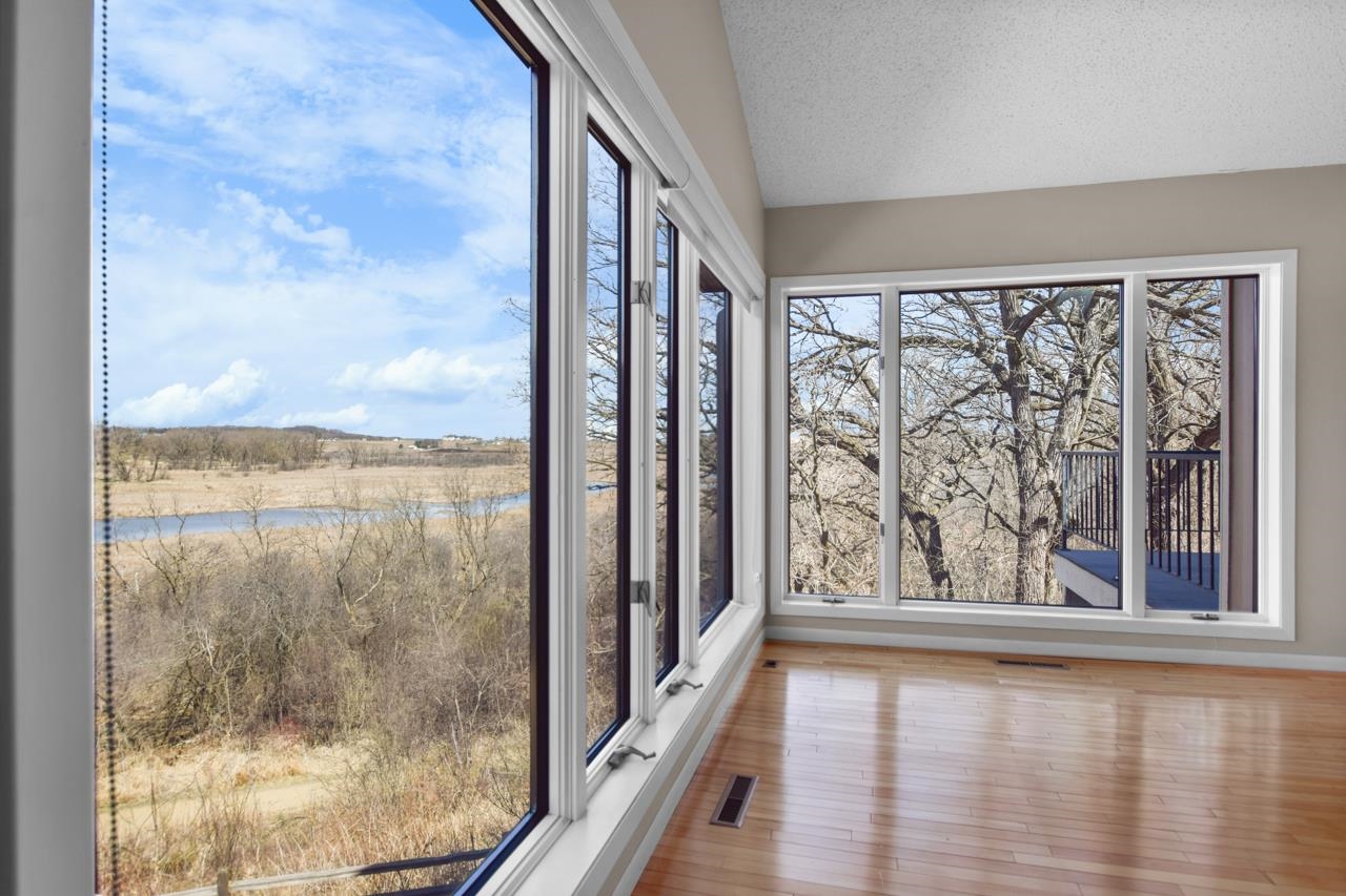 3418 Valley Creek Circle