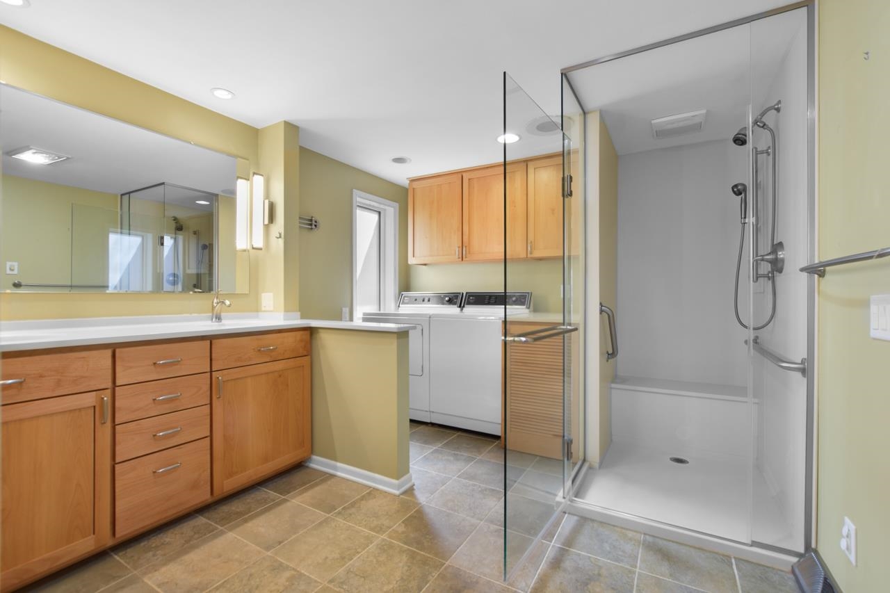 3418 Valley Creek Circle