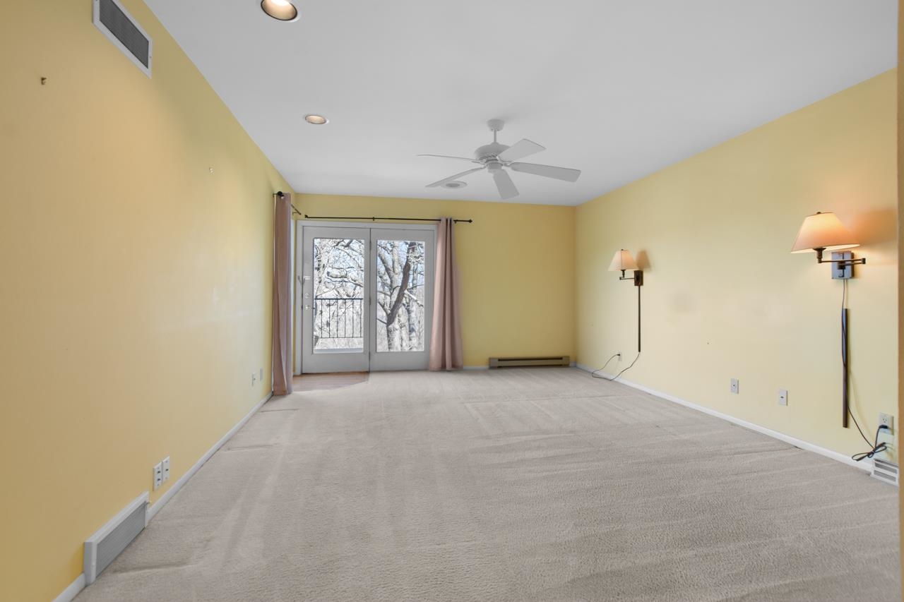 3418 Valley Creek Circle