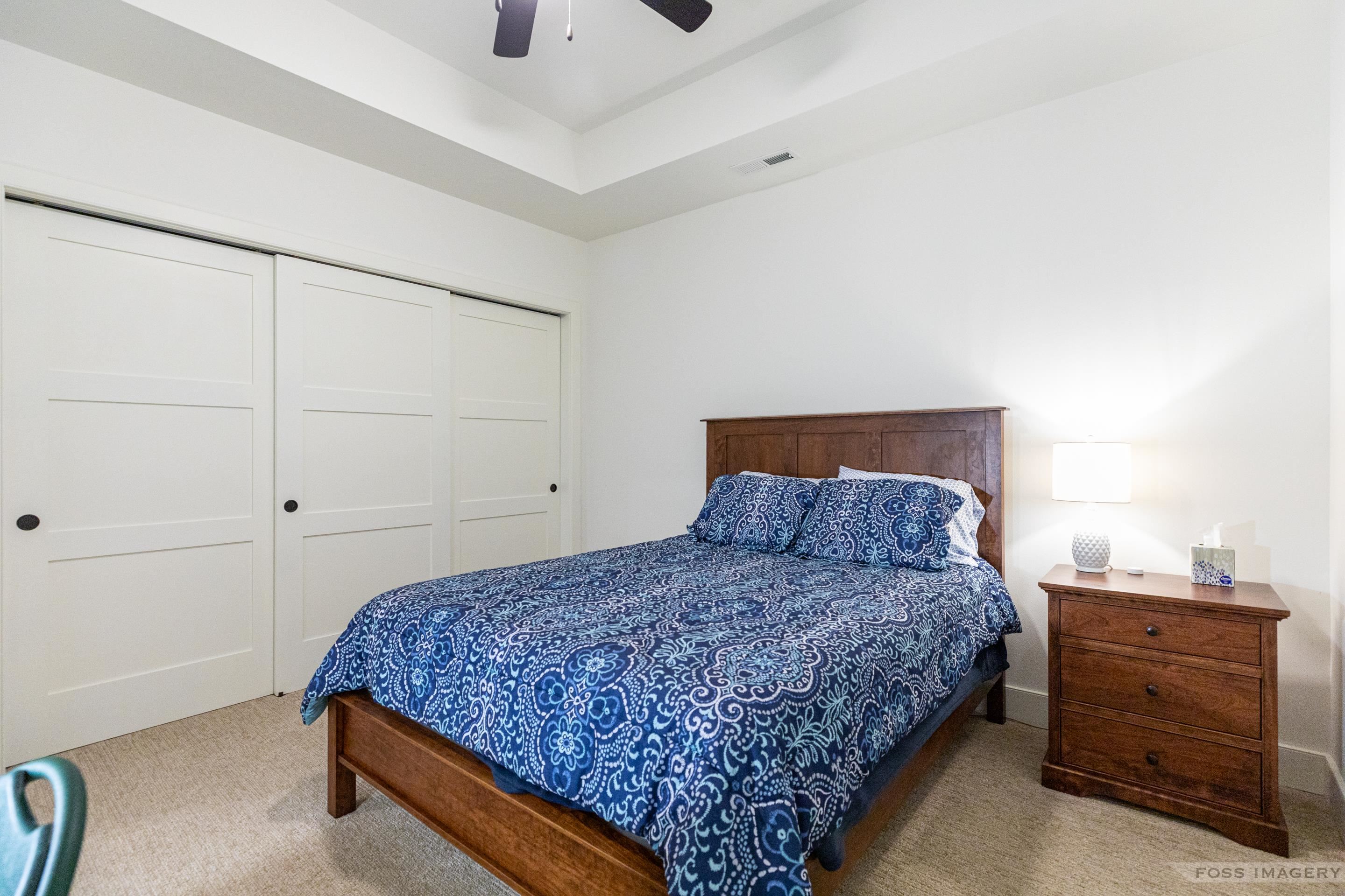 5604 Lake Edge Road 202