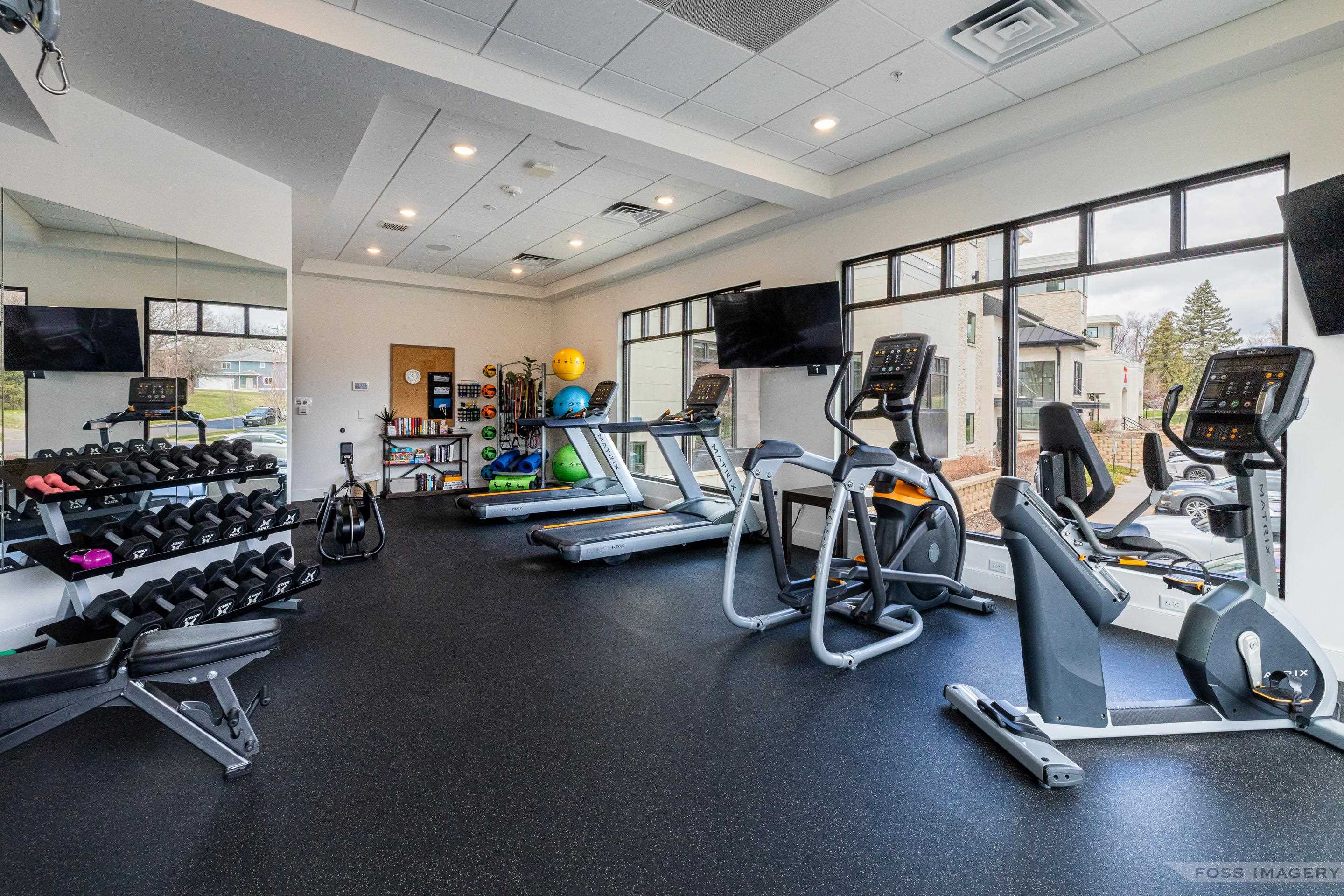 5604 Lake Edge Road 202