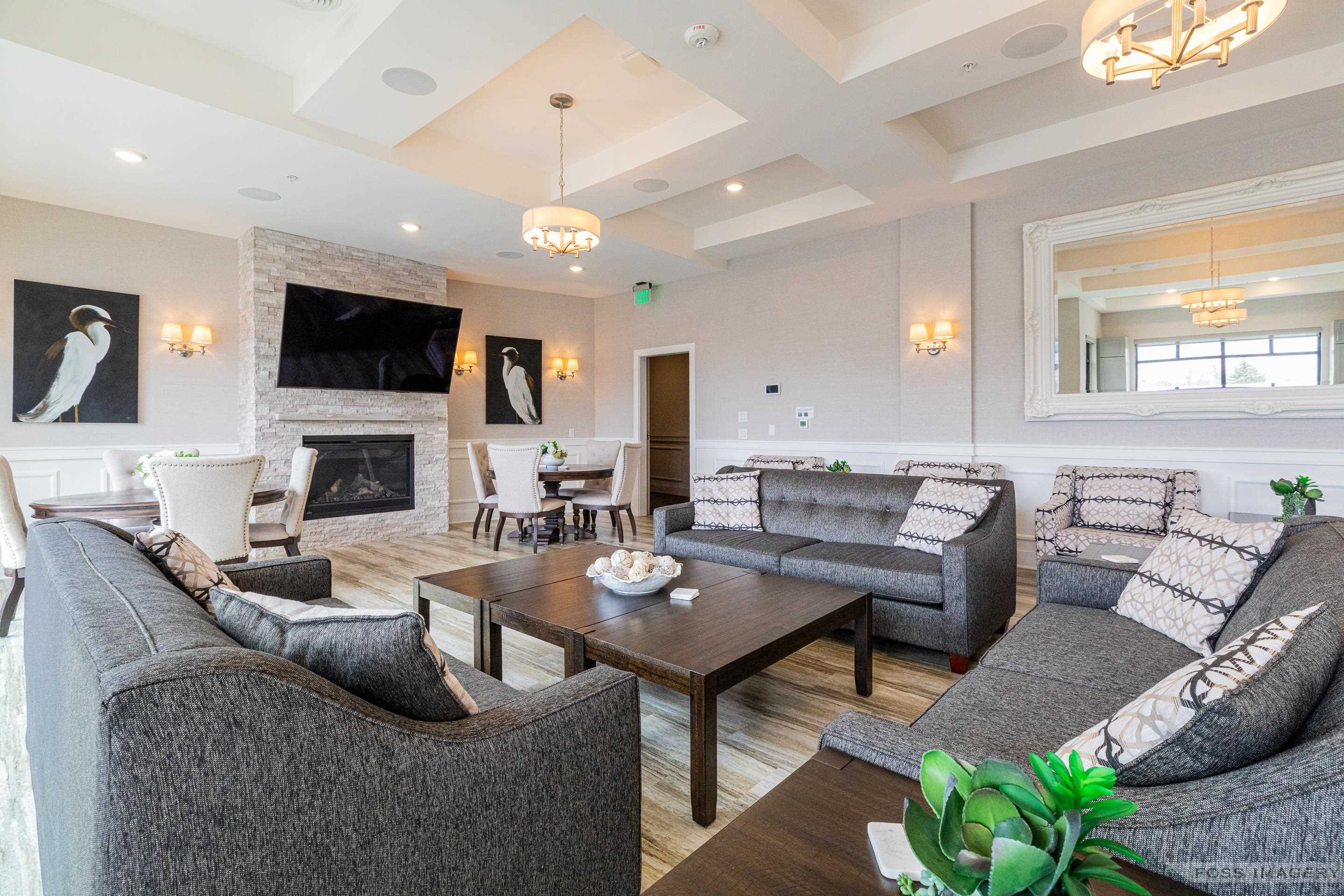 5604 Lake Edge Road 202