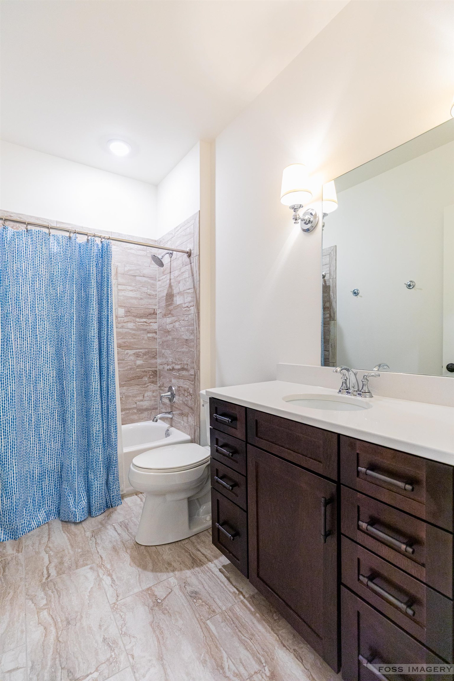 5604 Lake Edge Road 202