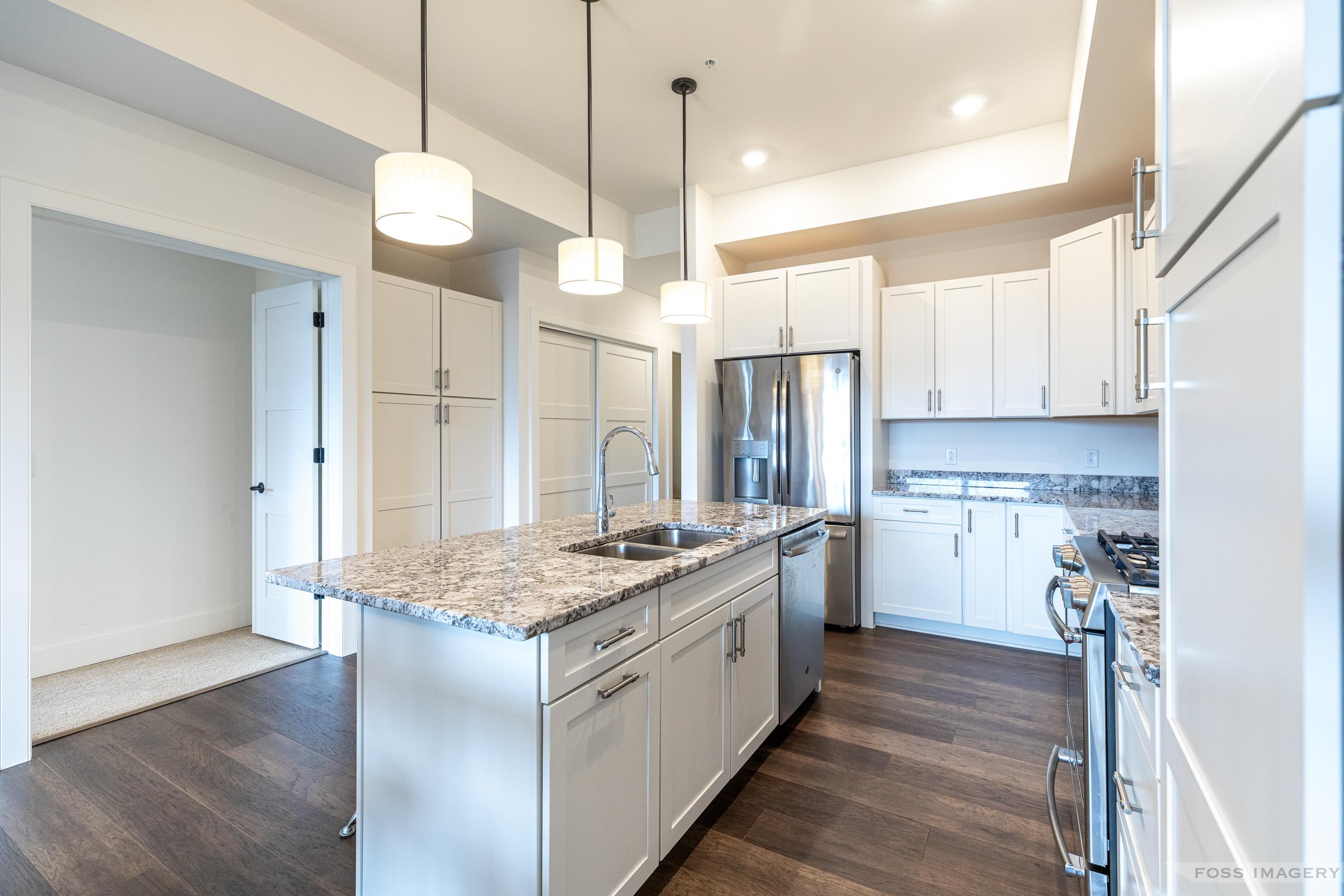 5604 Lake Edge Road 202