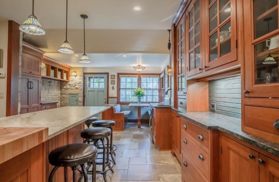 1102 Merrill Springs Road