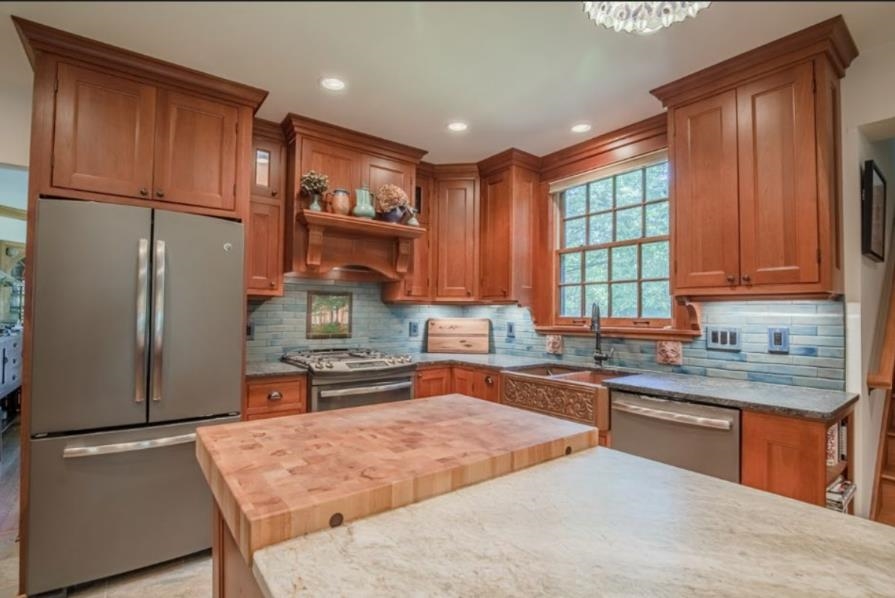 1102 Merrill Springs Road