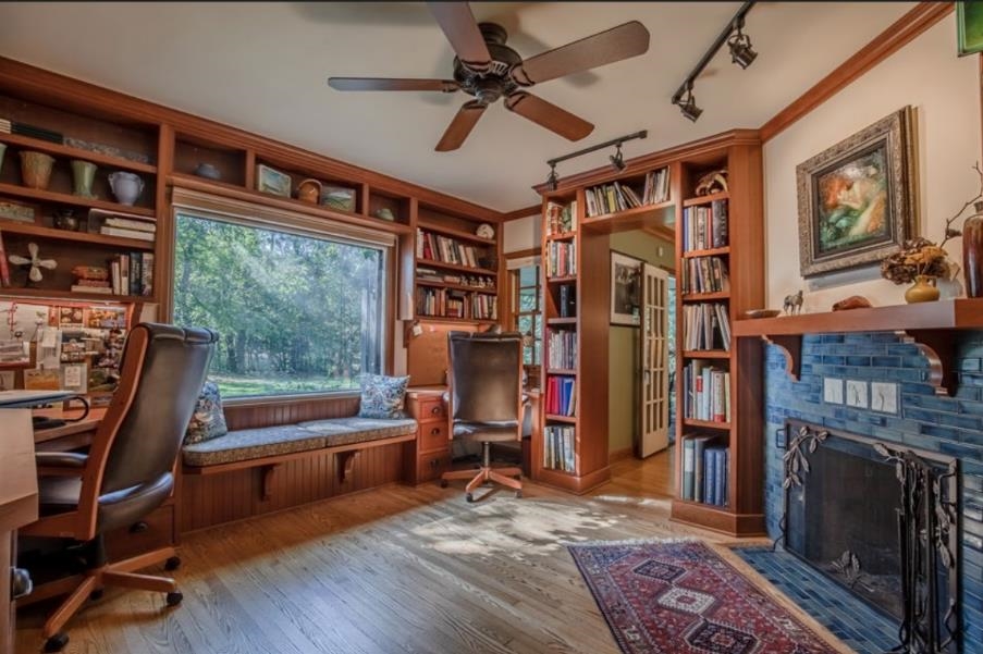 1102 Merrill Springs Road