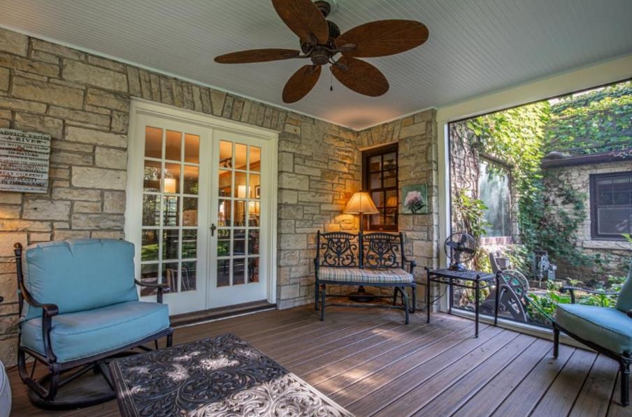 1102 Merrill Springs Road