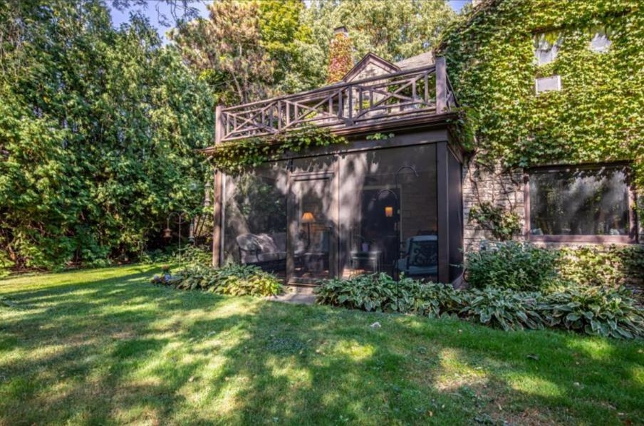 1102 Merrill Springs Road