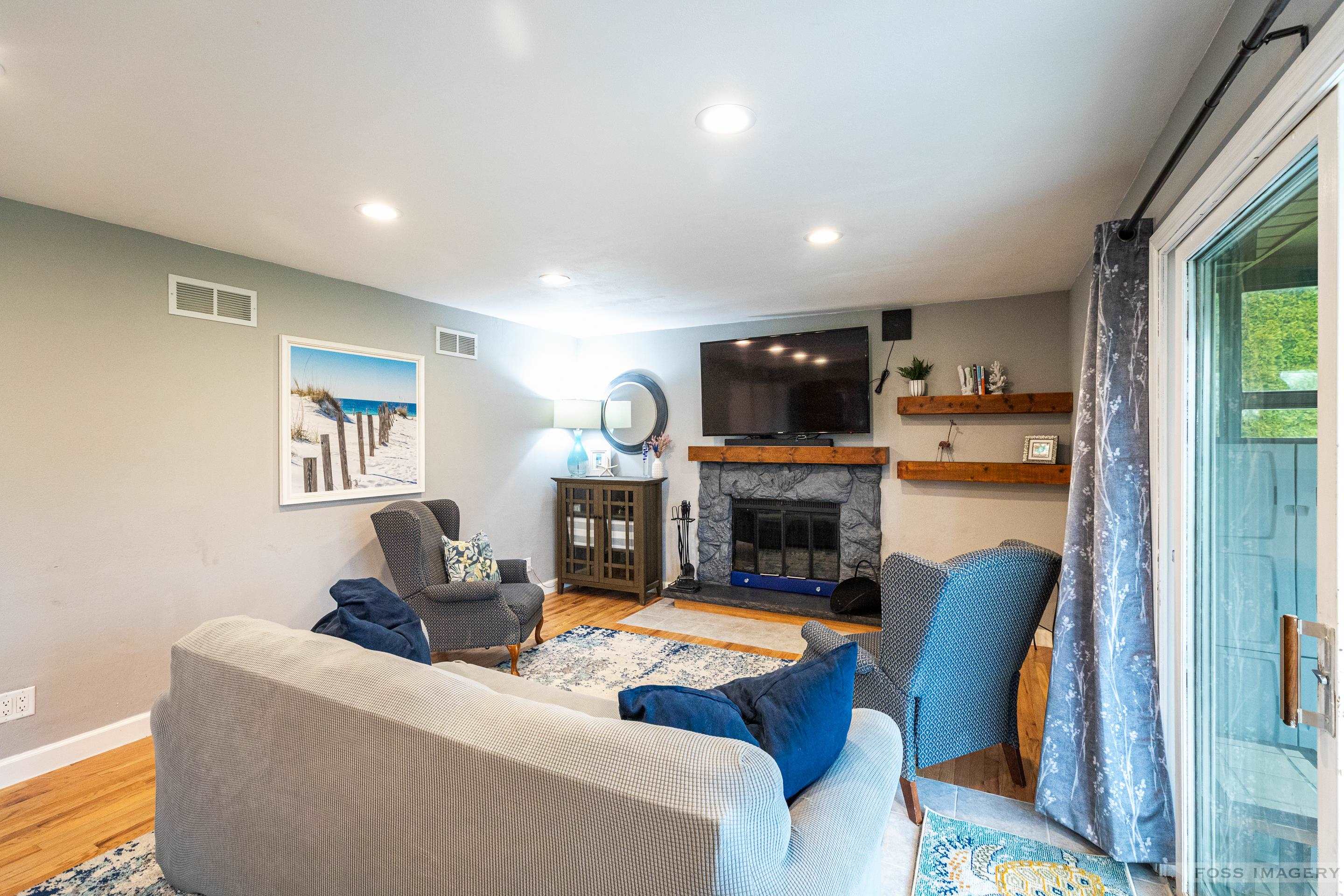 7864 Cobblestone Court