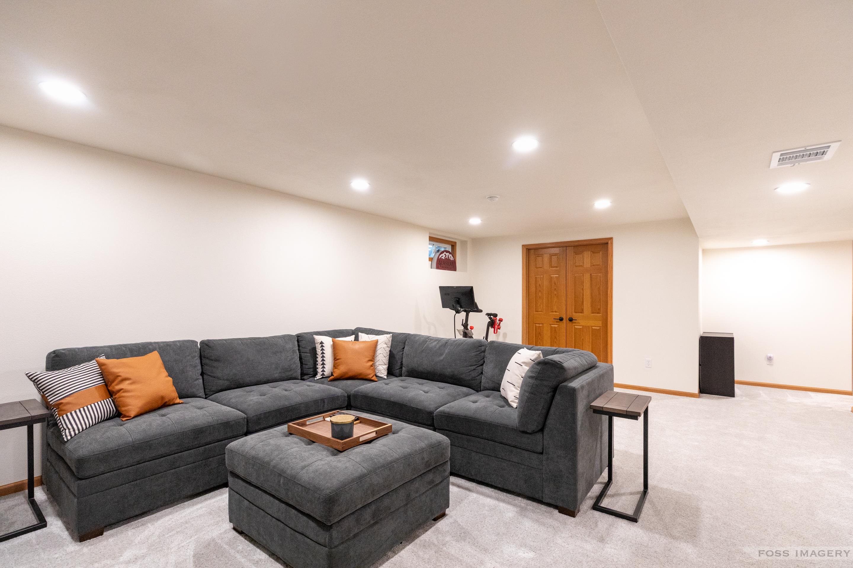 5372 Ballyduff Street