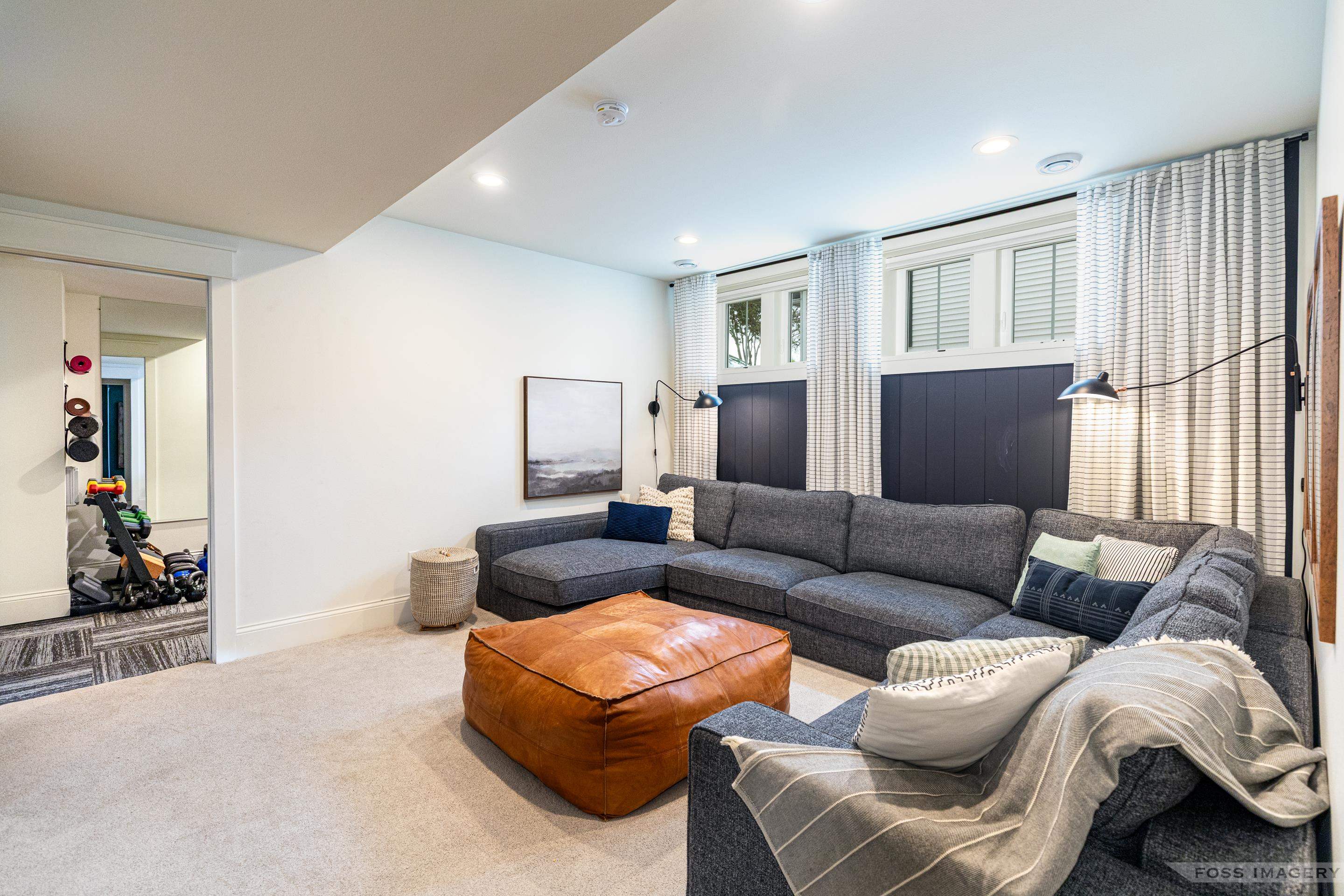 28 N Baldwin Street