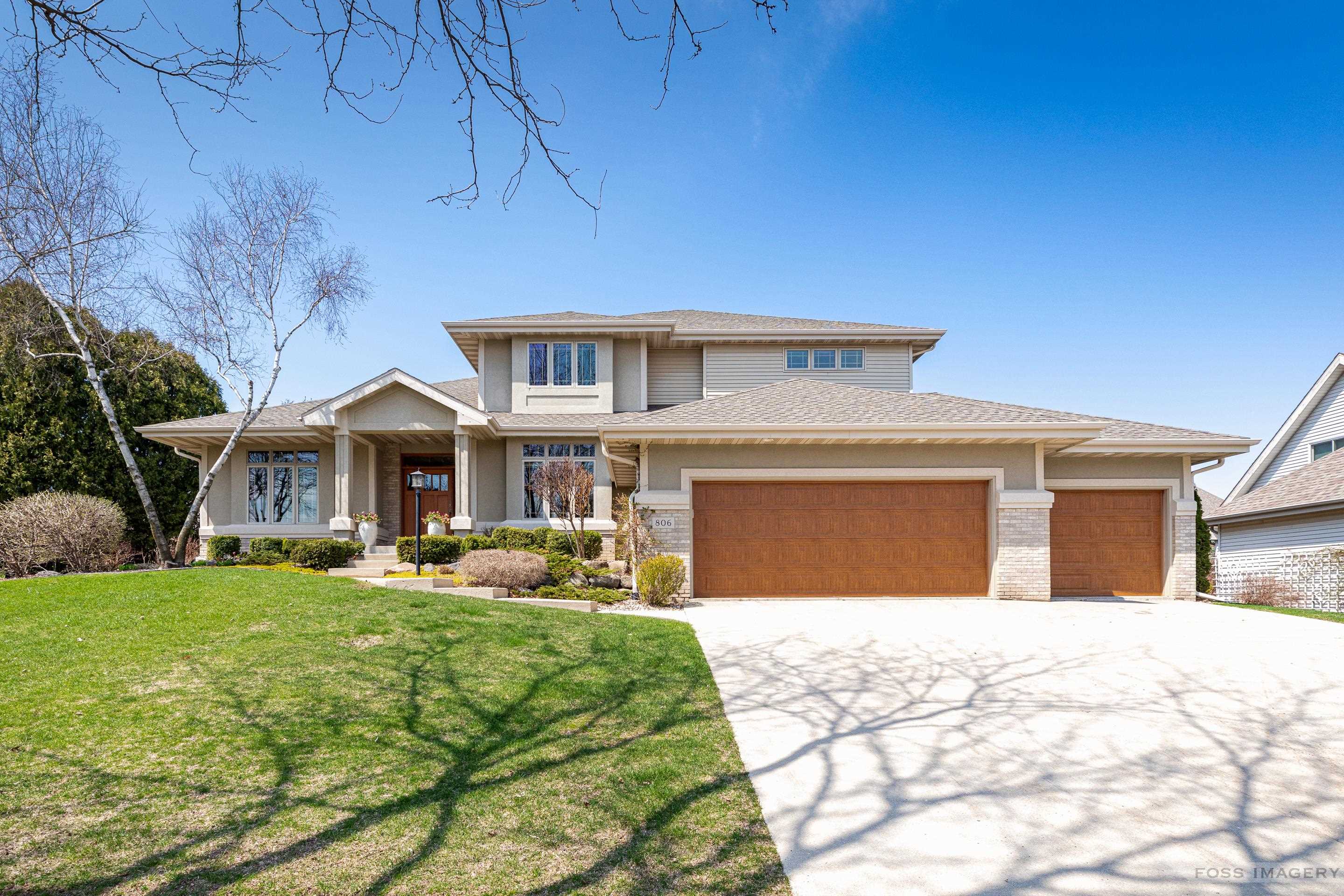 806 Stagecoach Trail