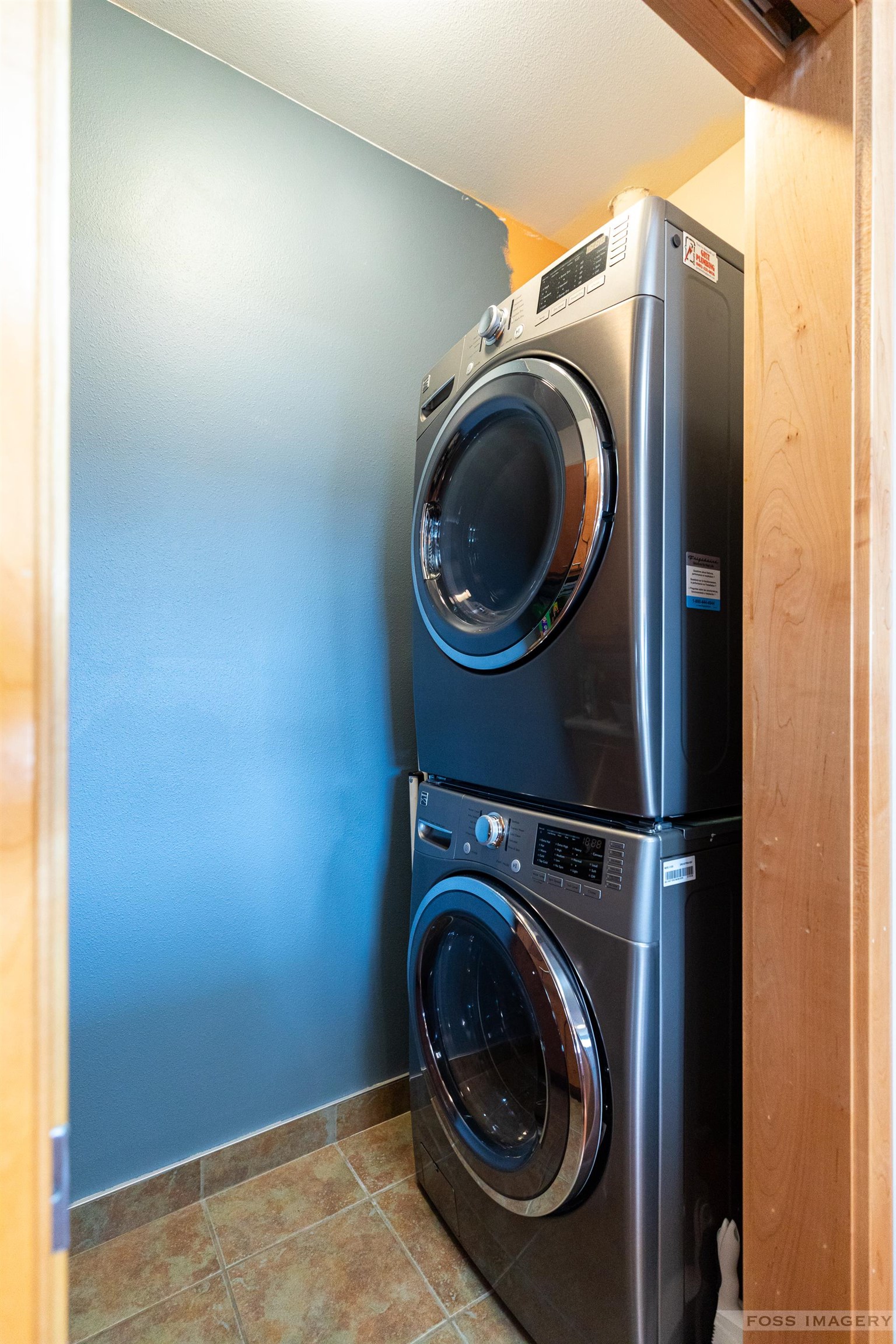 555 S Midvale Boulevard 222