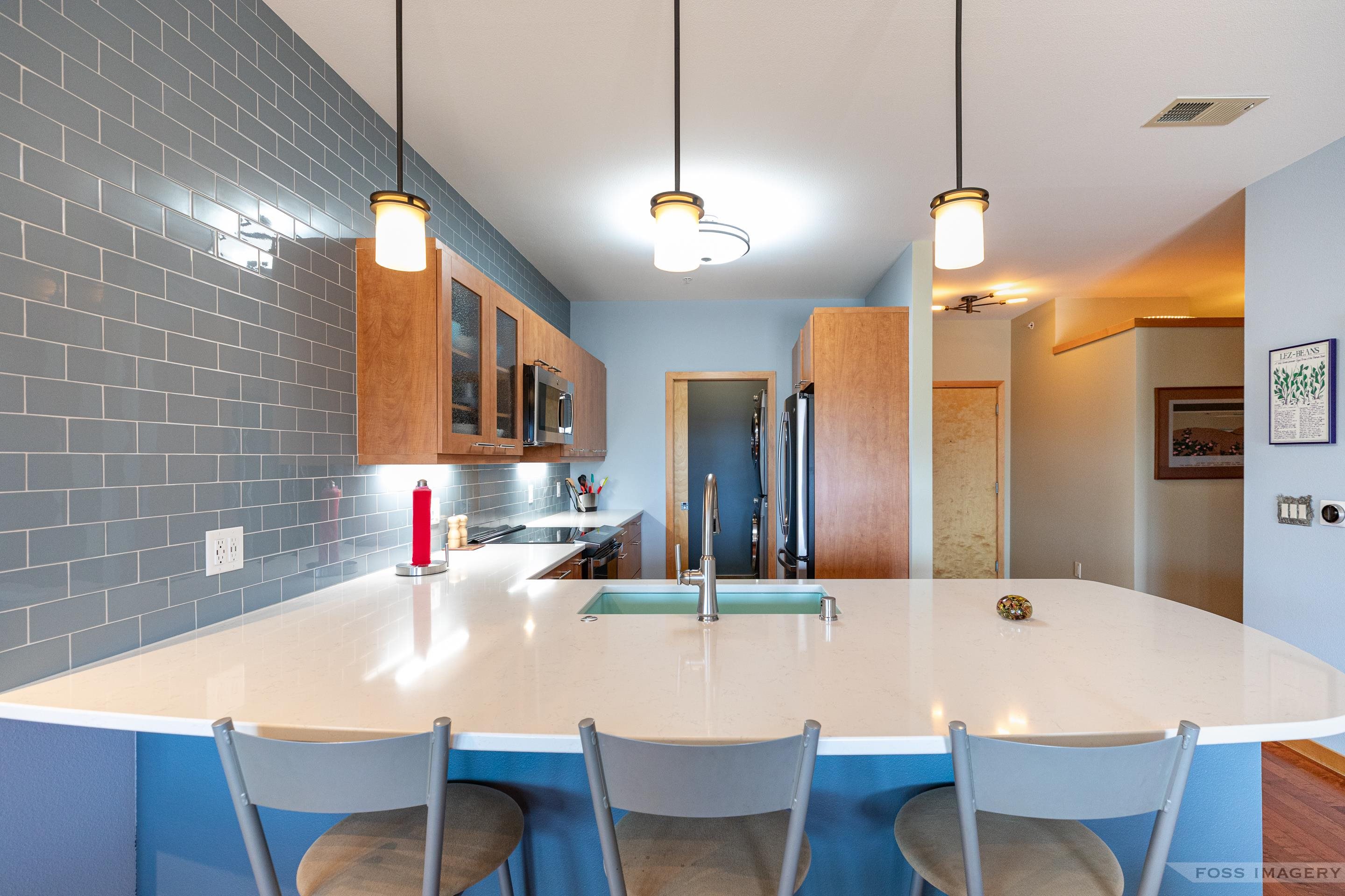 555 S Midvale Boulevard 222