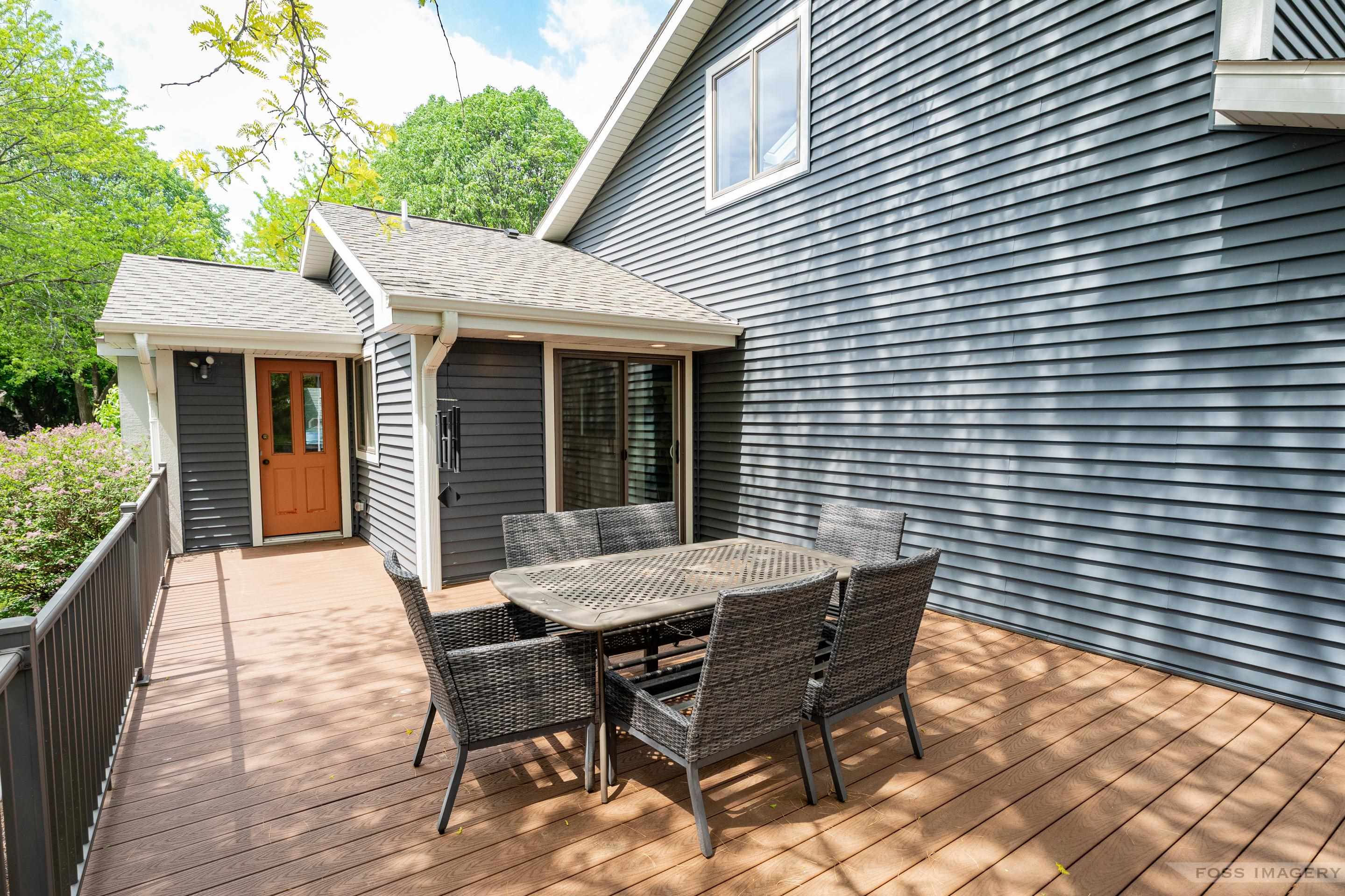 1221 Muirfield Court