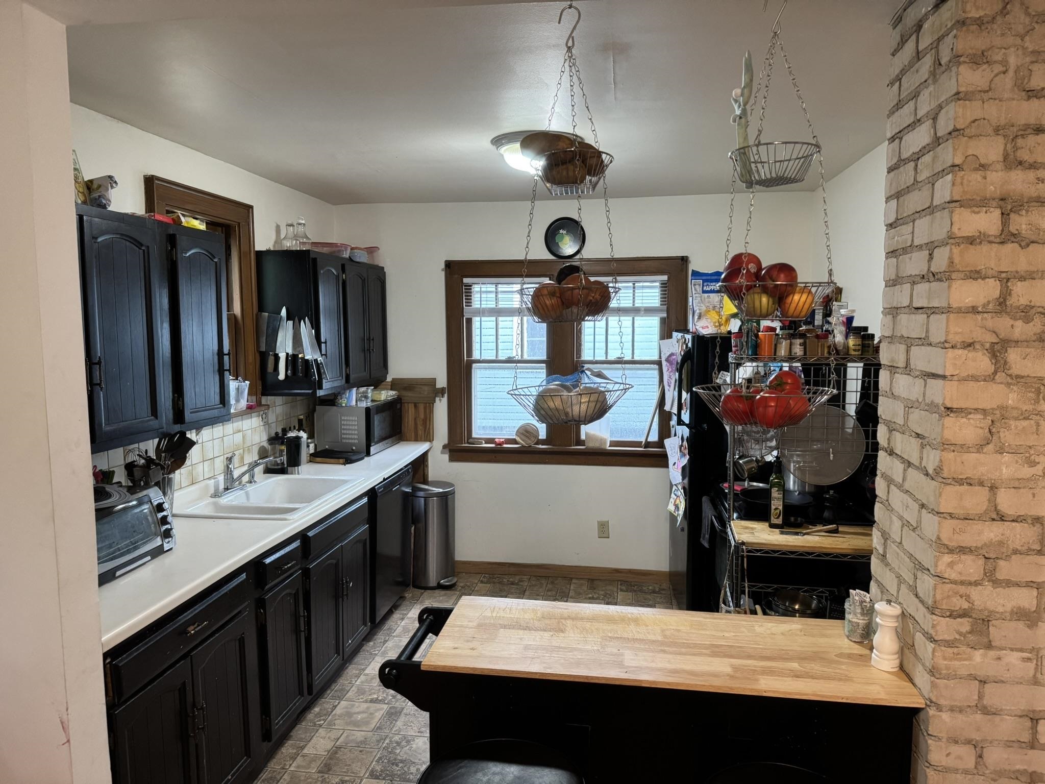 21 N 1st Street