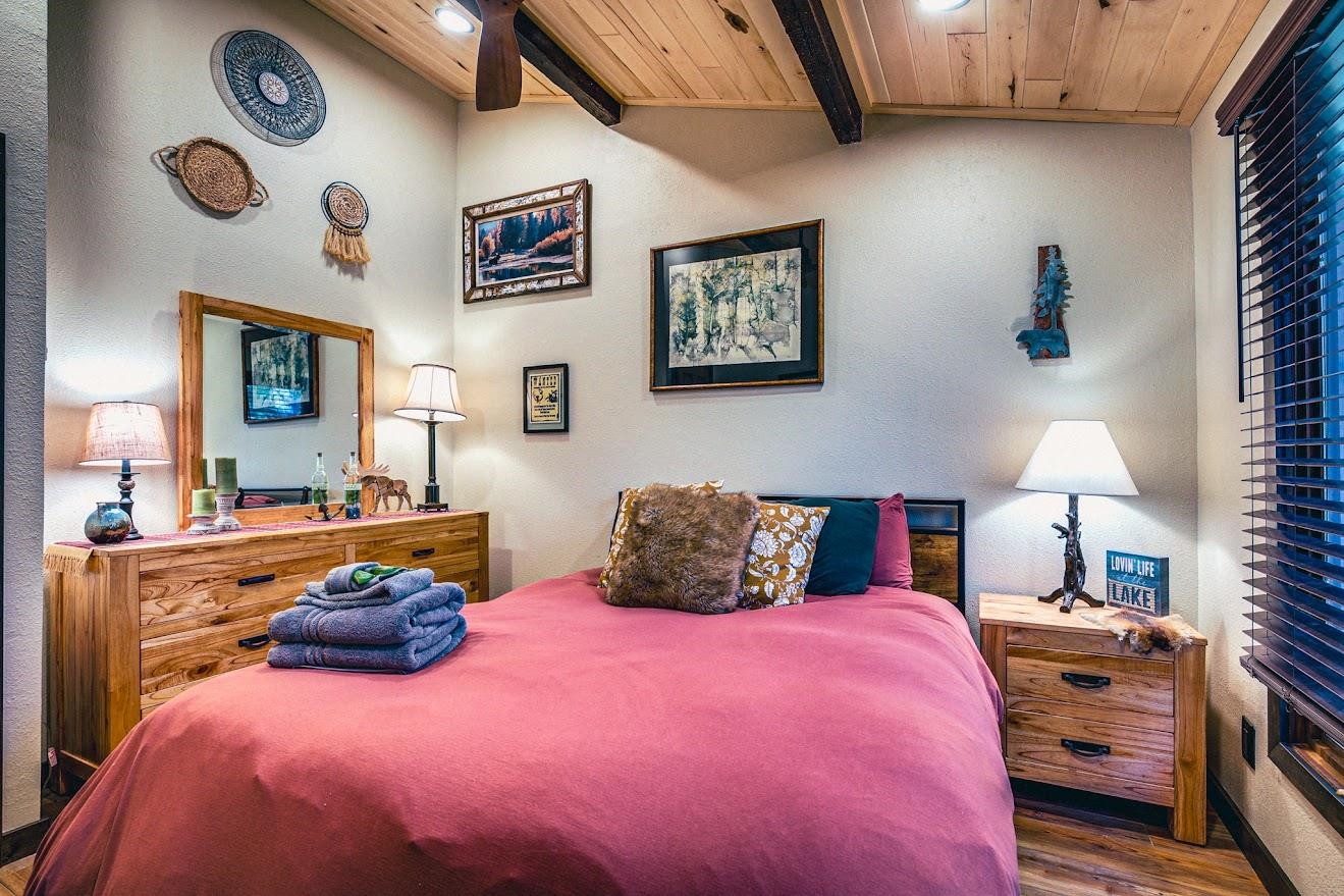 12711 Wind Point Road