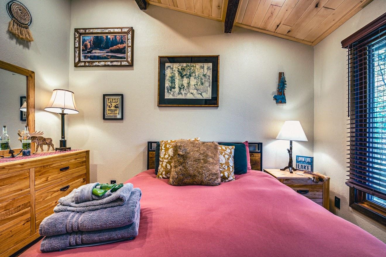 12711 Wind Point Road