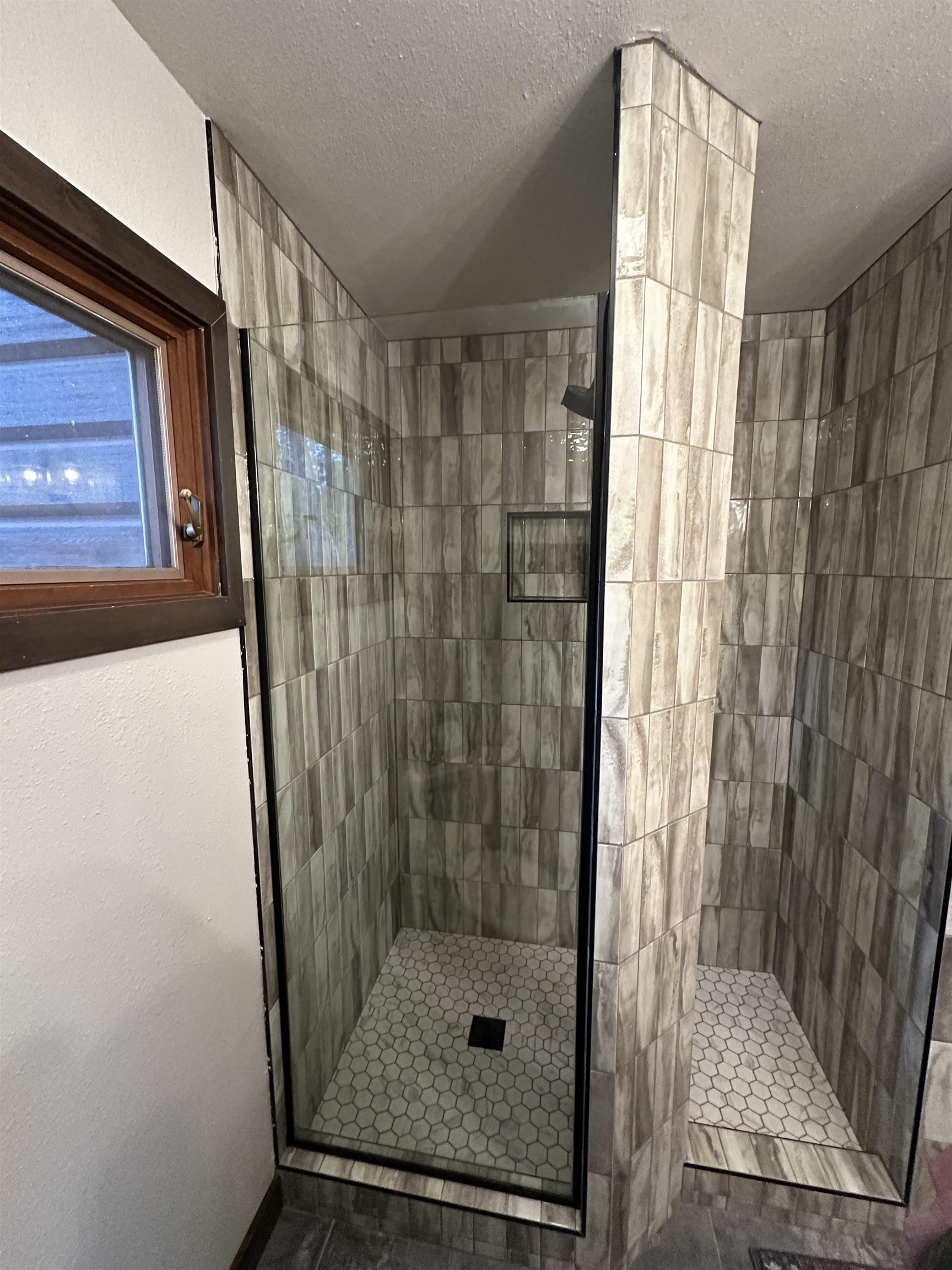 12711 Wind Point Road