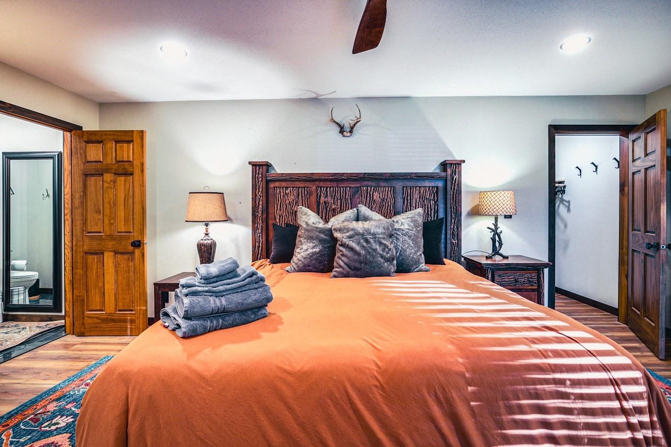 12711 Wind Point Road