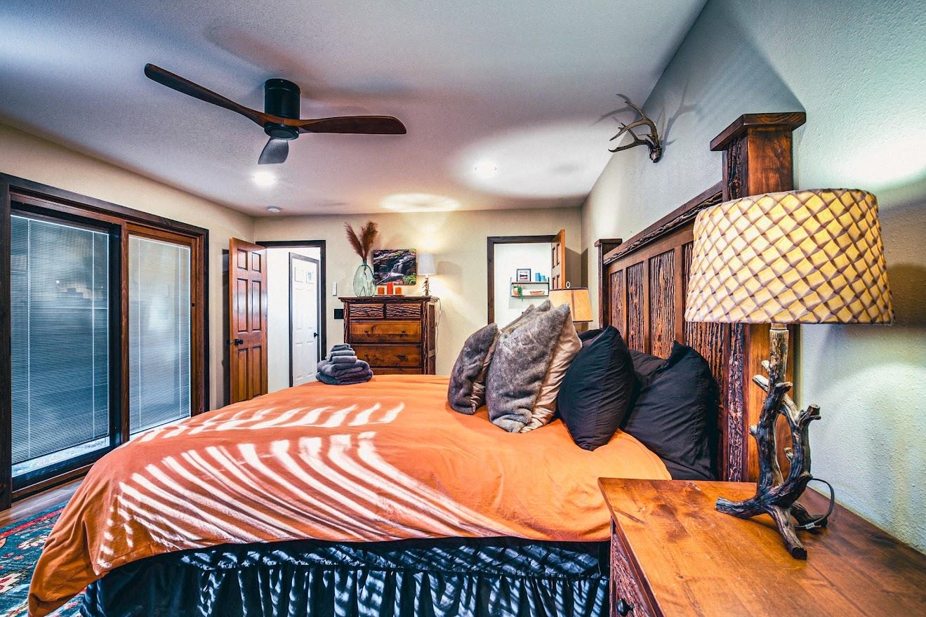 12711 Wind Point Road