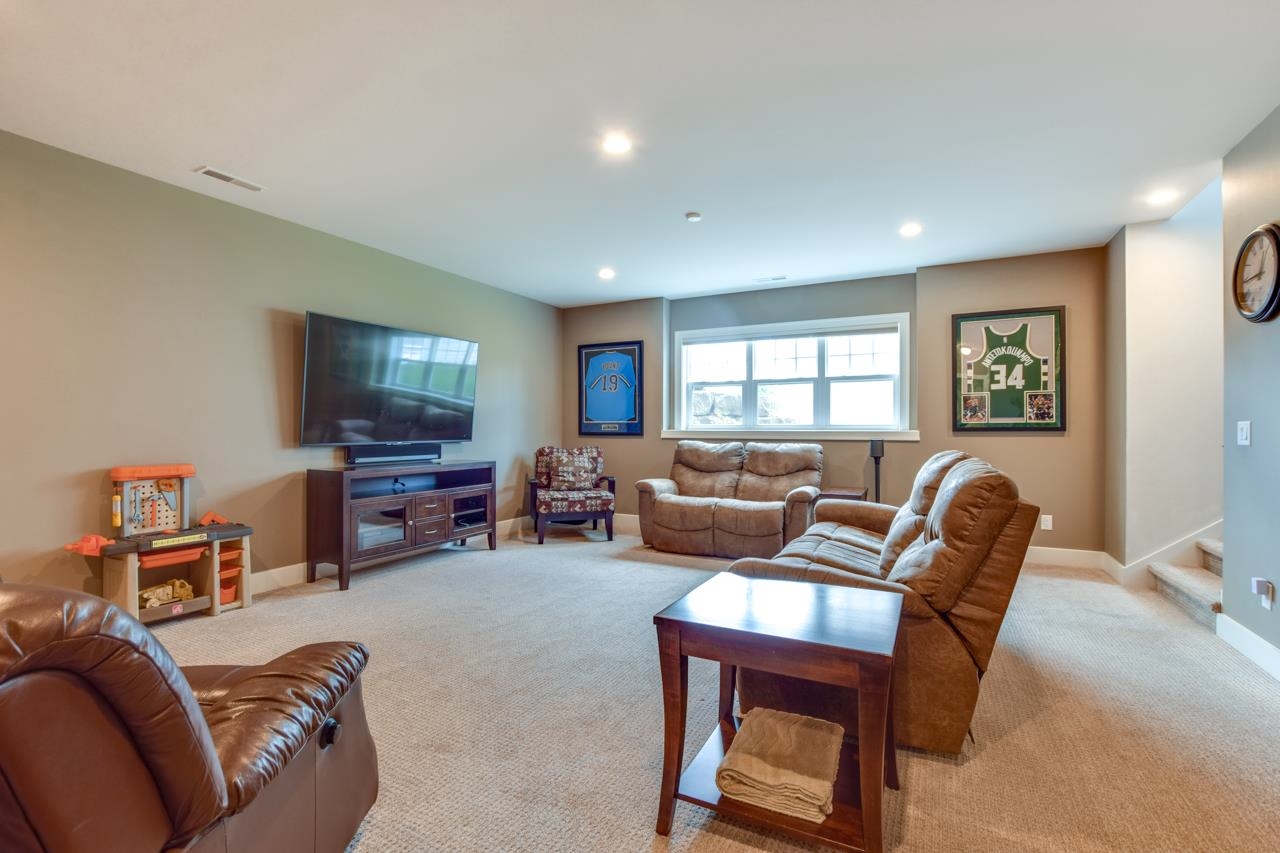 963 Brynhill Drive
