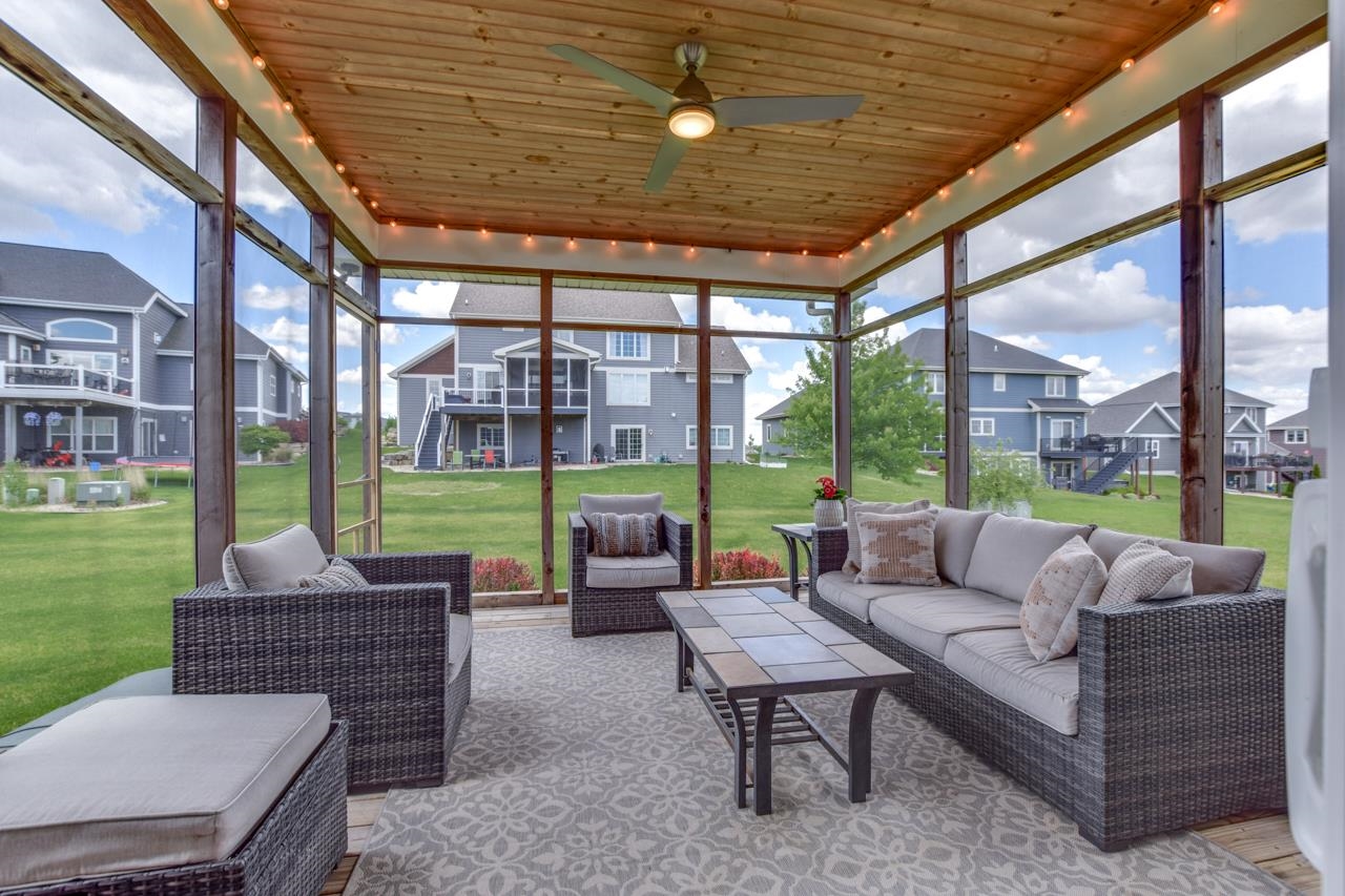 963 Brynhill Drive