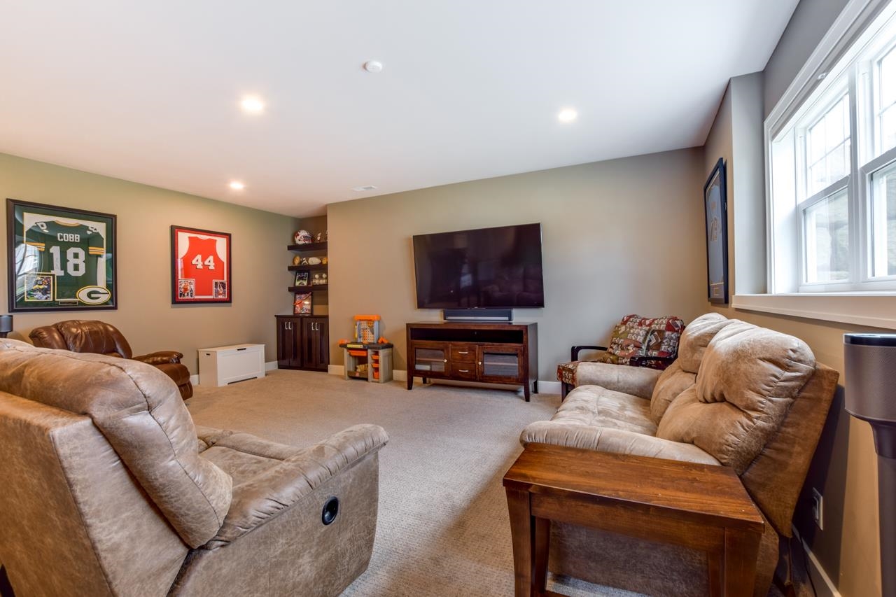 963 Brynhill Drive