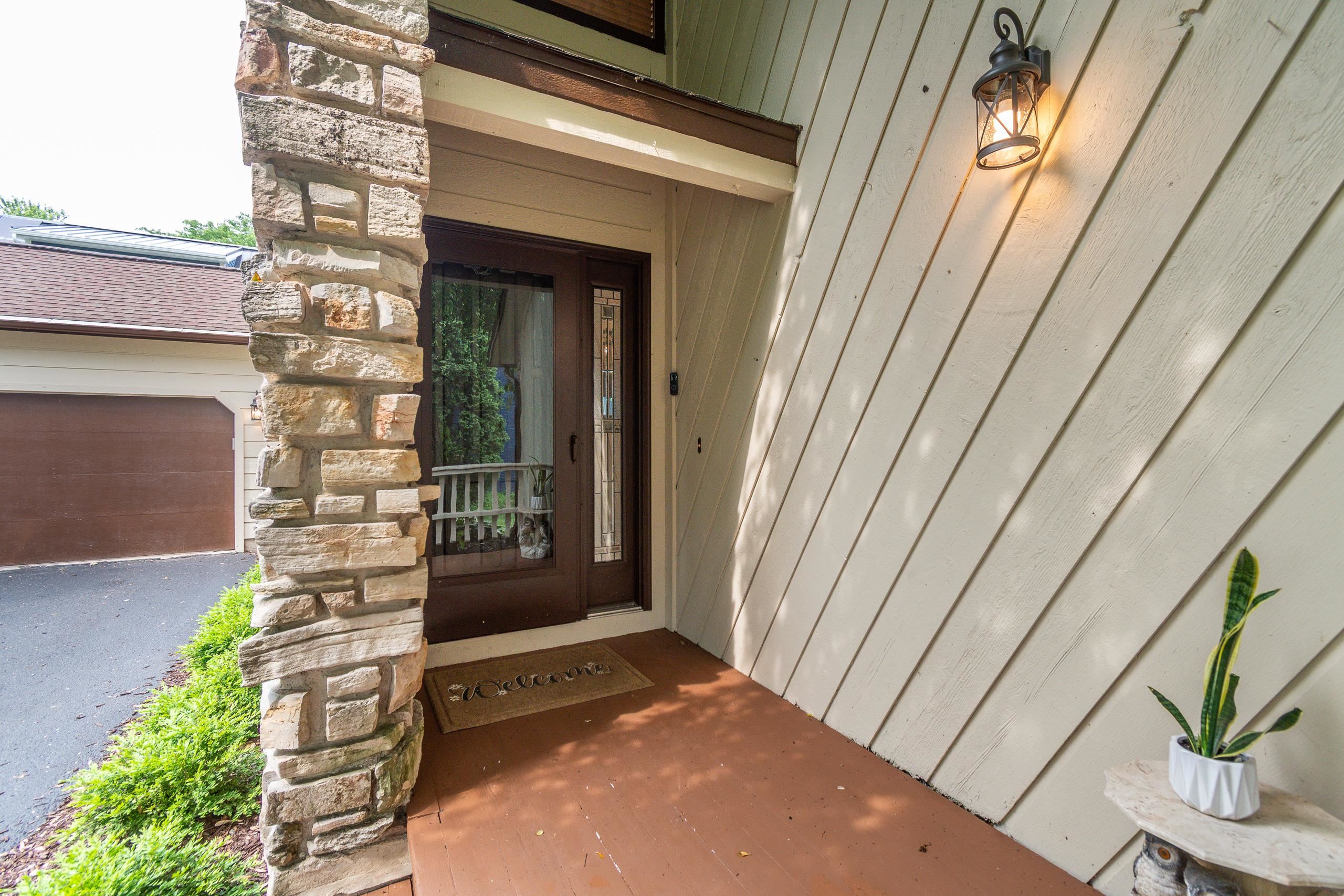 3154 Waucheeta Trail