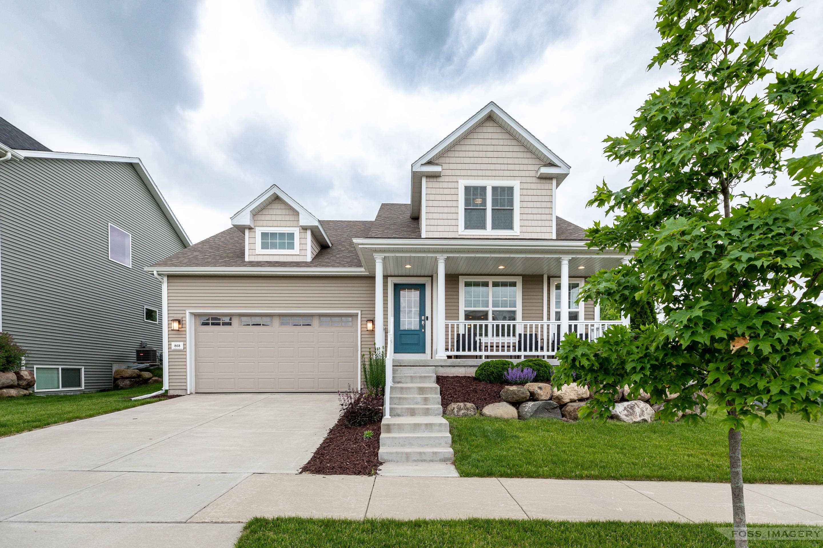868 Sugar Maple Lane