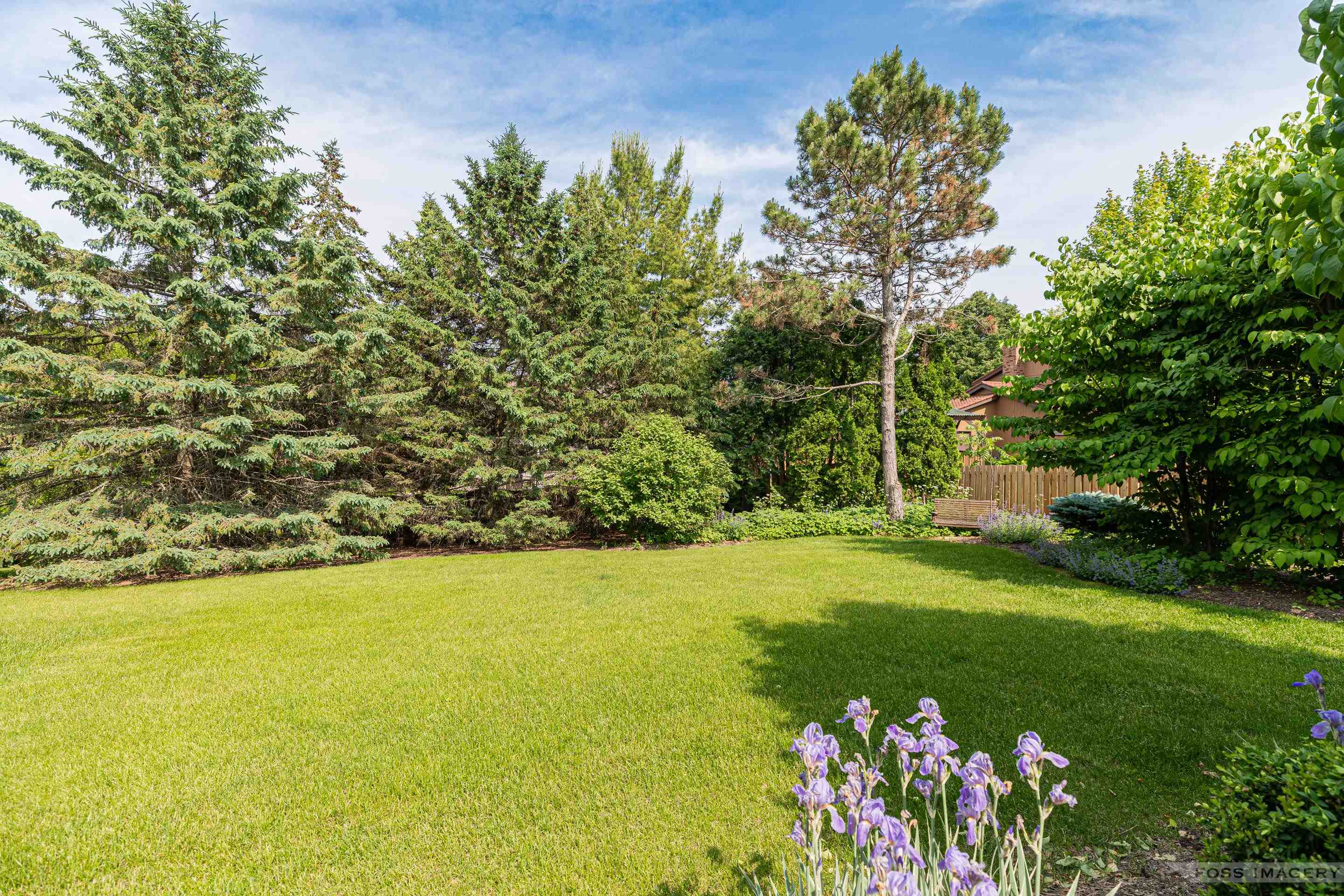 1217 Muirfield Court