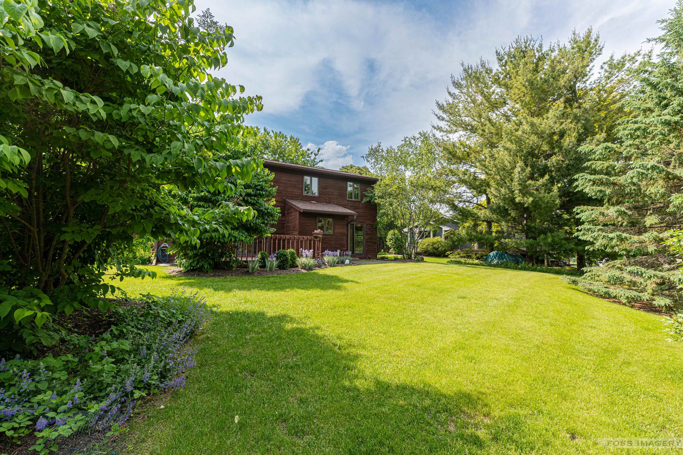 1217 Muirfield Court