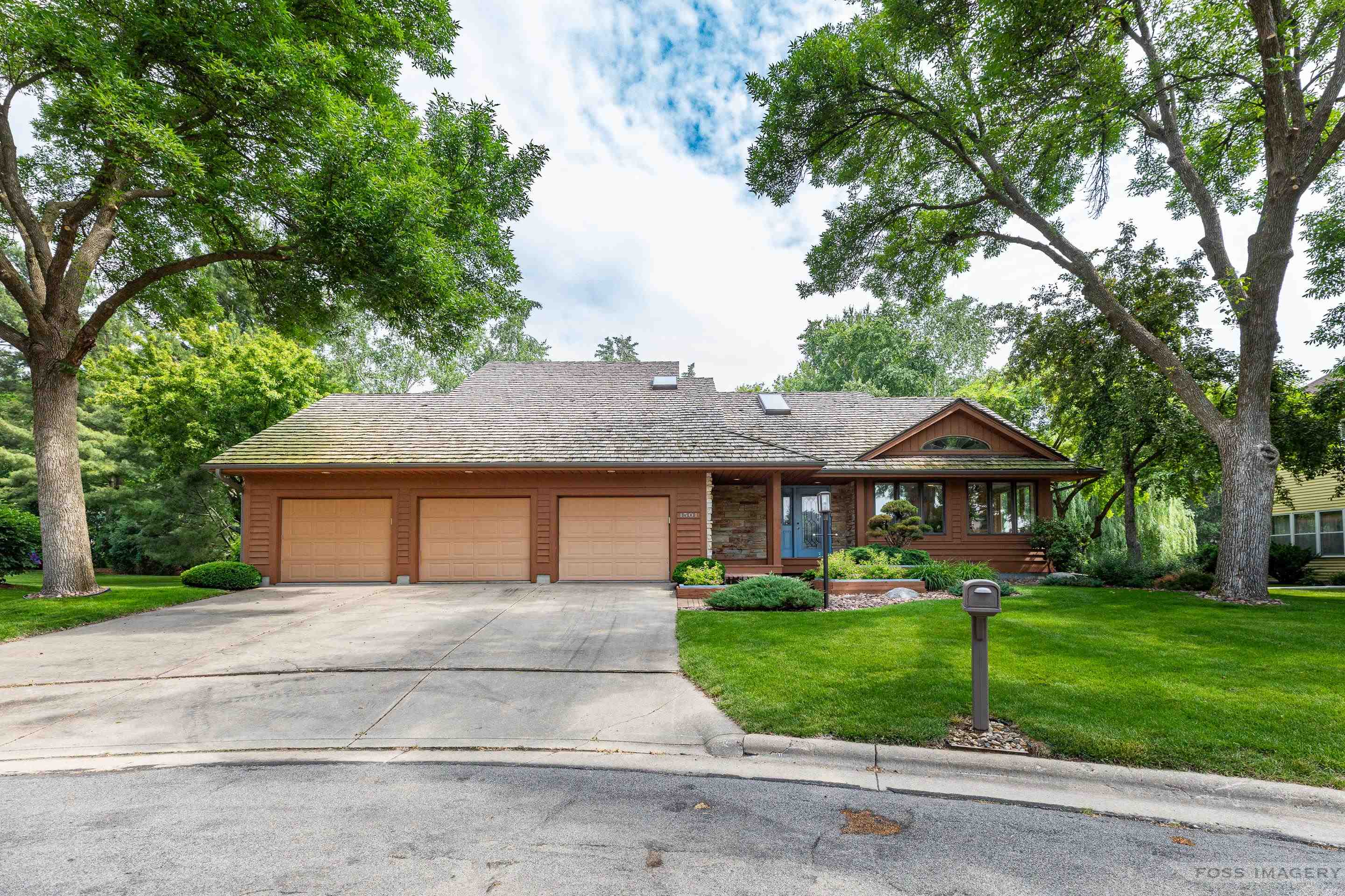 1501 Camberwell Court