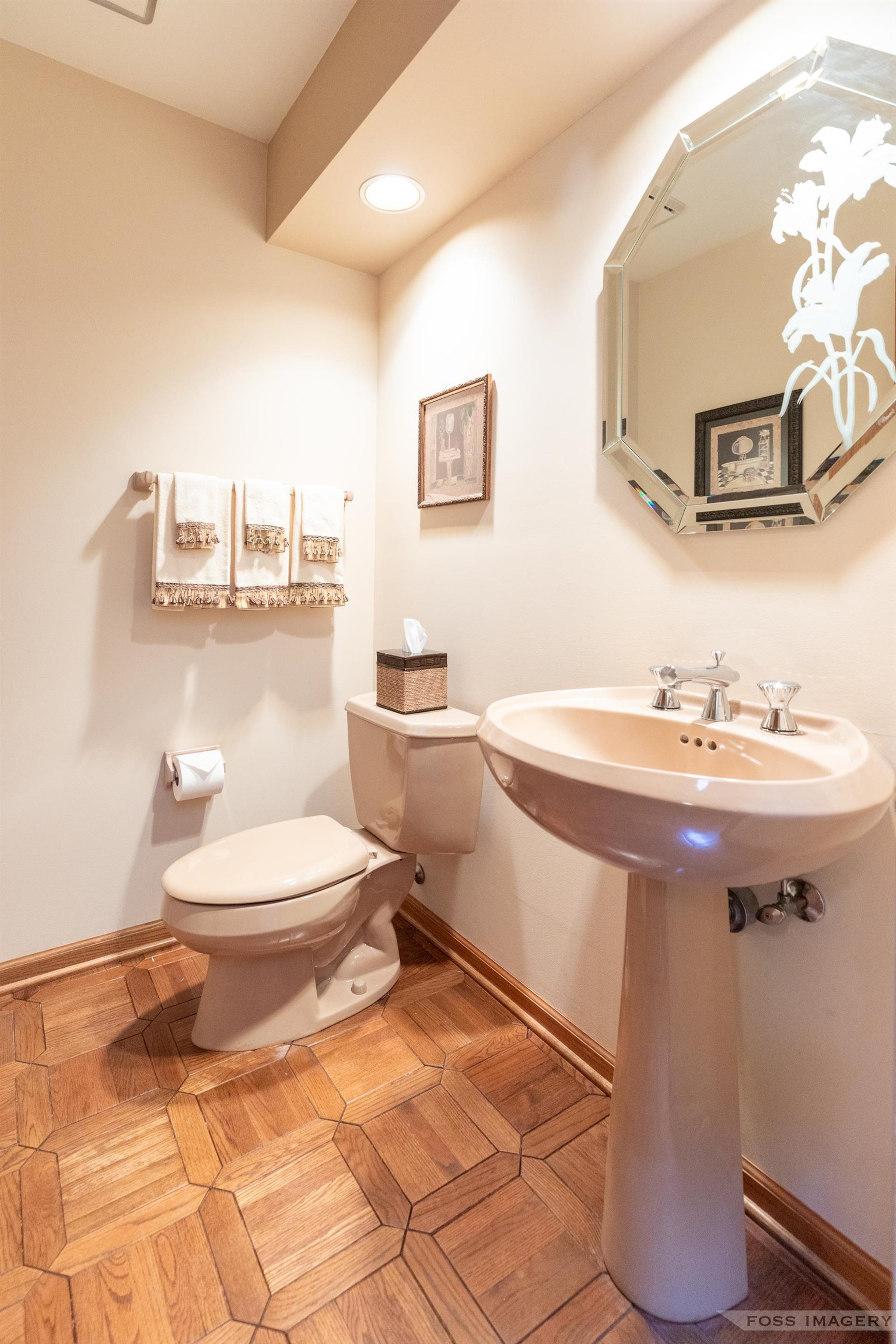 1501 Camberwell Court