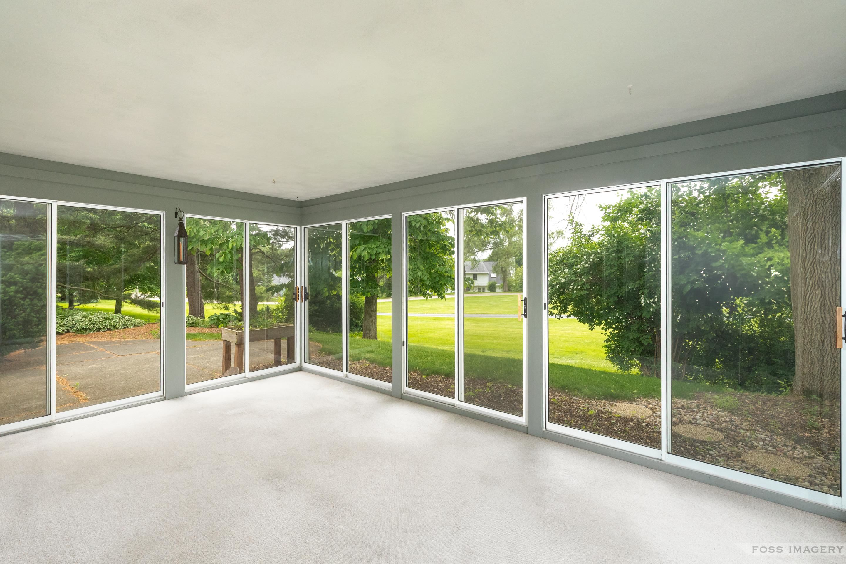 1813 Countryside Drive