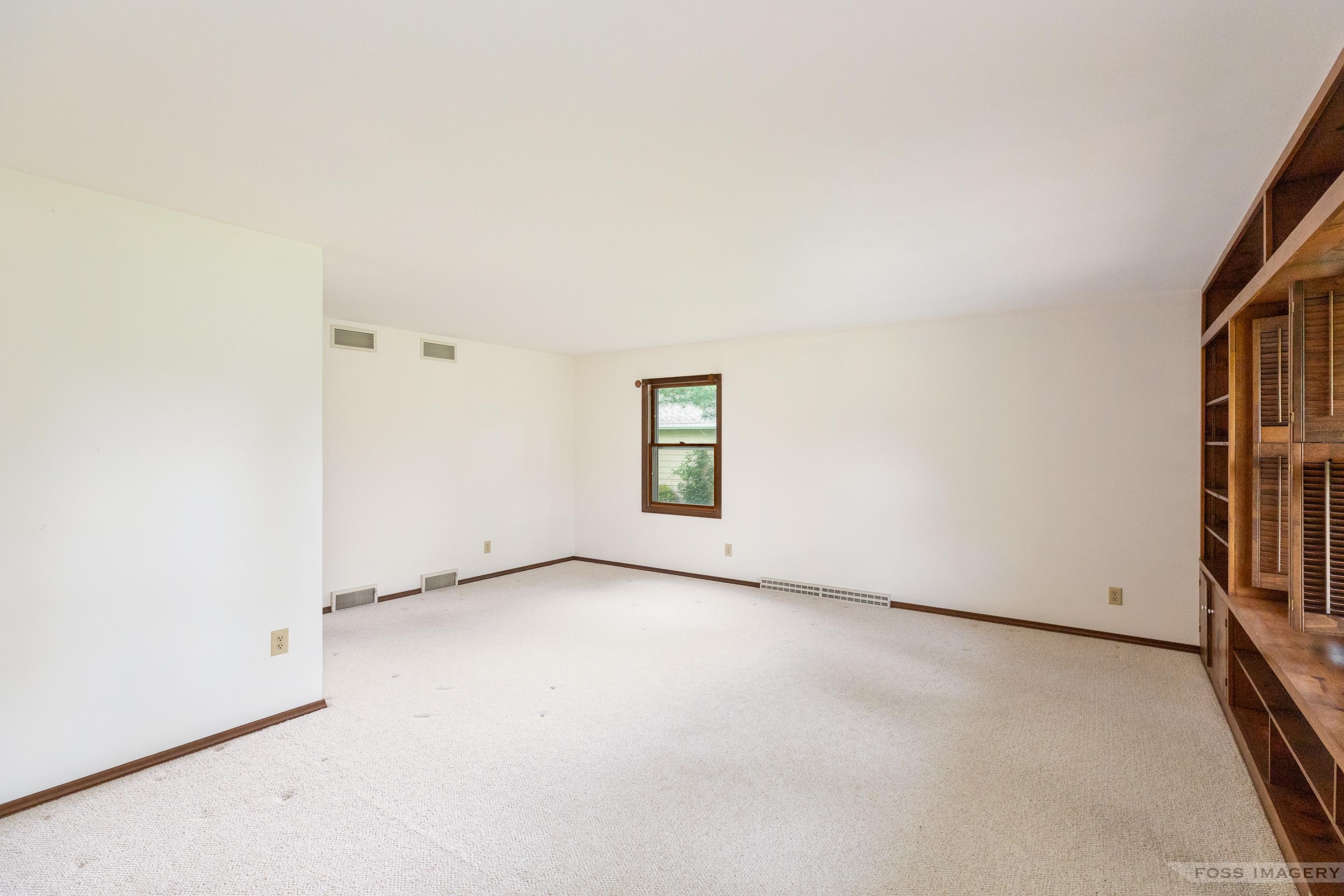 1813 Countryside Drive