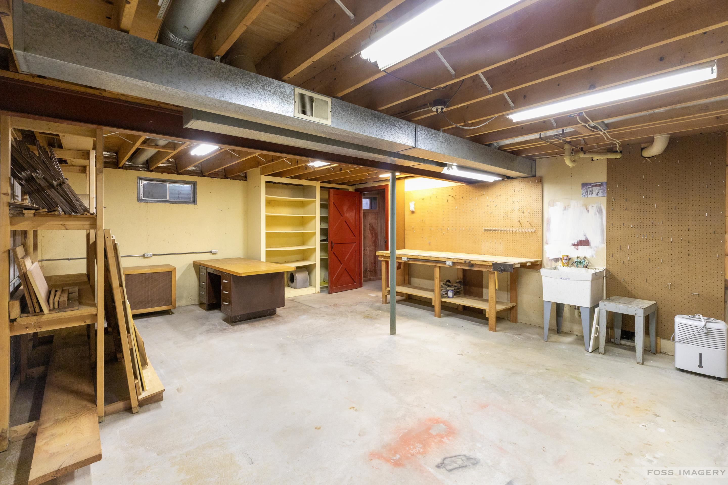 1813 Countryside Drive